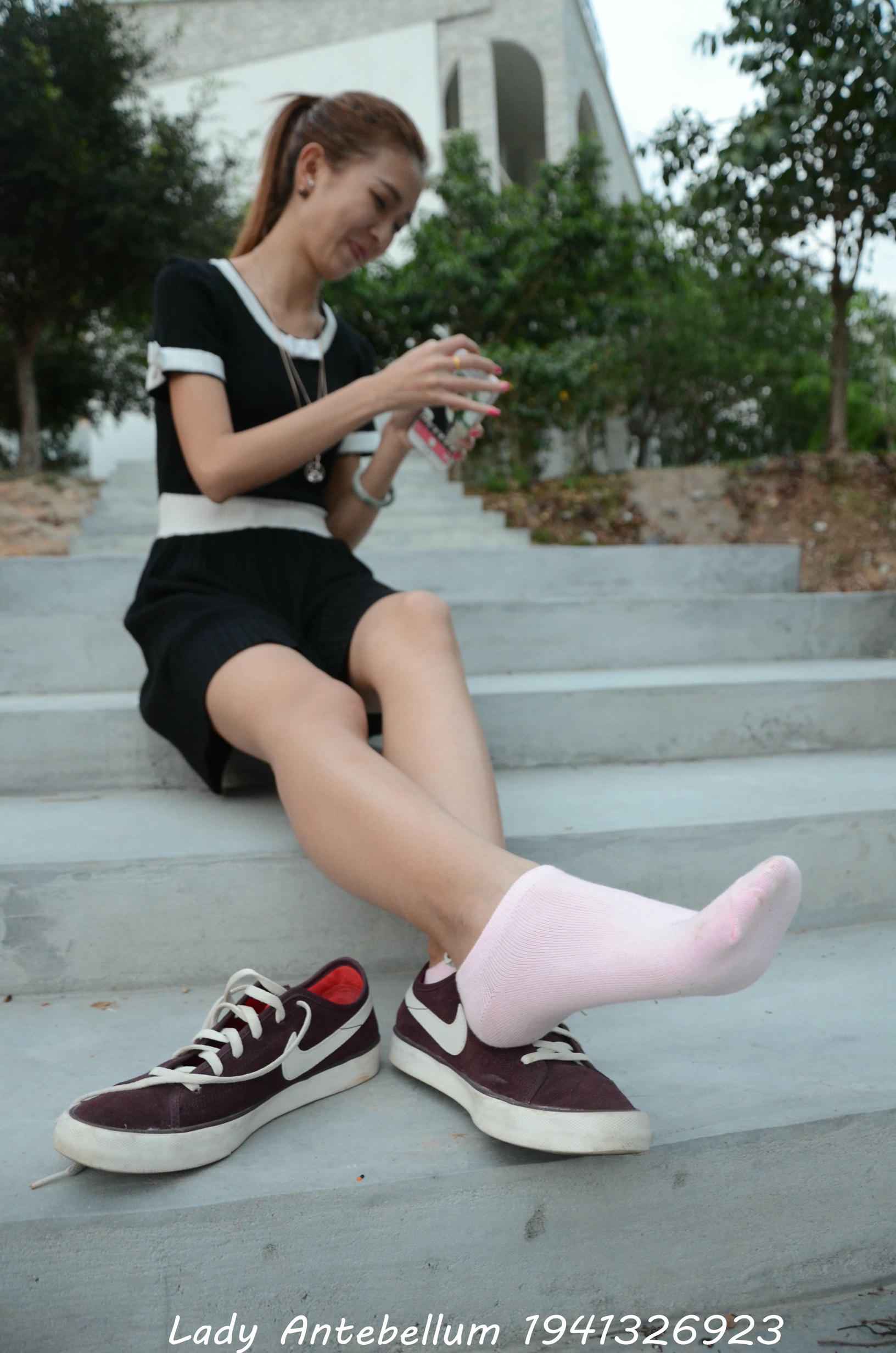 [战前女神] 恋足美腿棉袜女神级摄影套图 101 [128P-145MB]_第3集