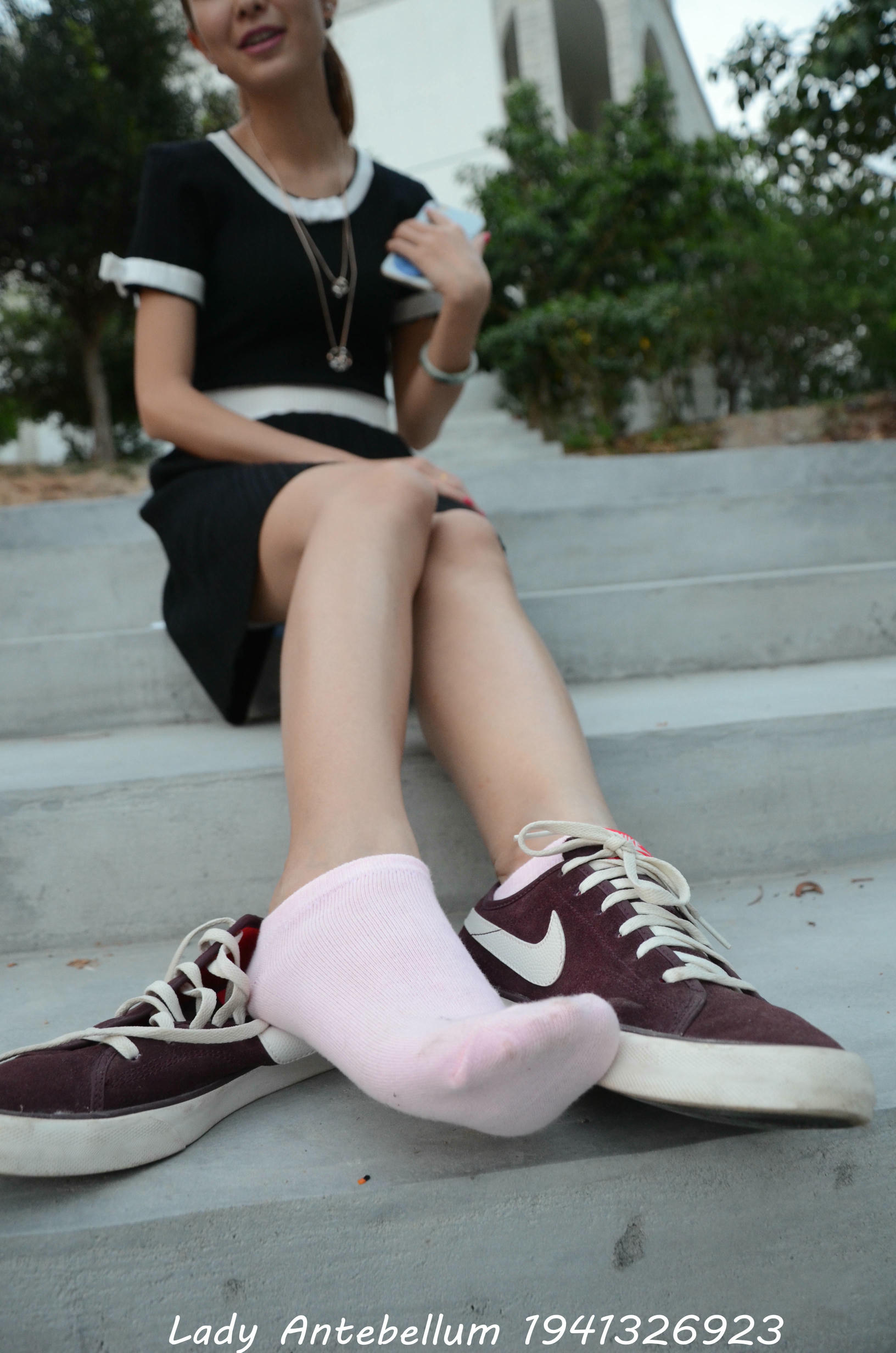 [战前女神] 恋足美腿棉袜女神级摄影套图 101 [128P-145MB]_第3集