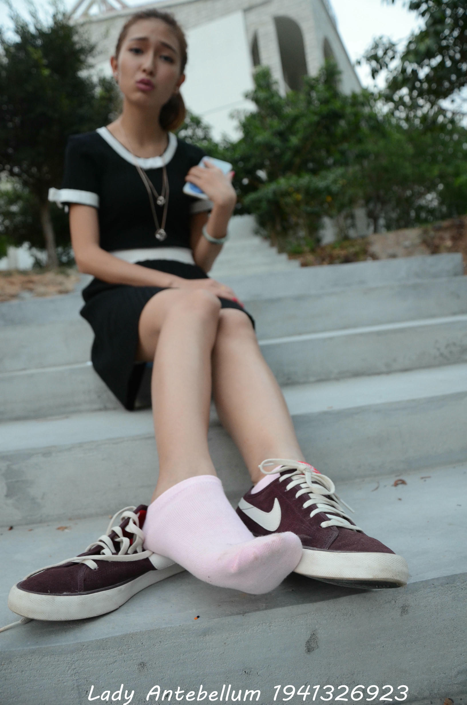 [战前女神] 恋足美腿棉袜女神级摄影套图 101 [128P-145MB]_第3集