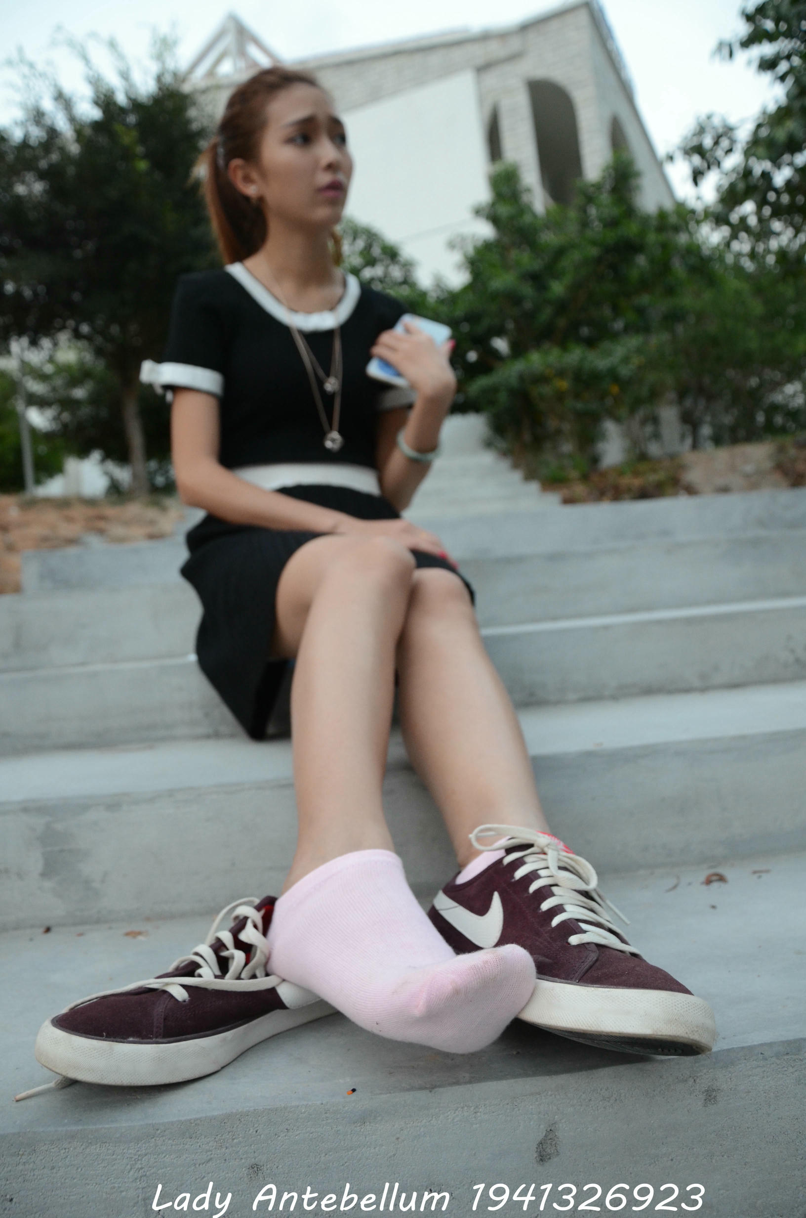 [战前女神] 恋足美腿棉袜女神级摄影套图 101 [128P-145MB]_第3集