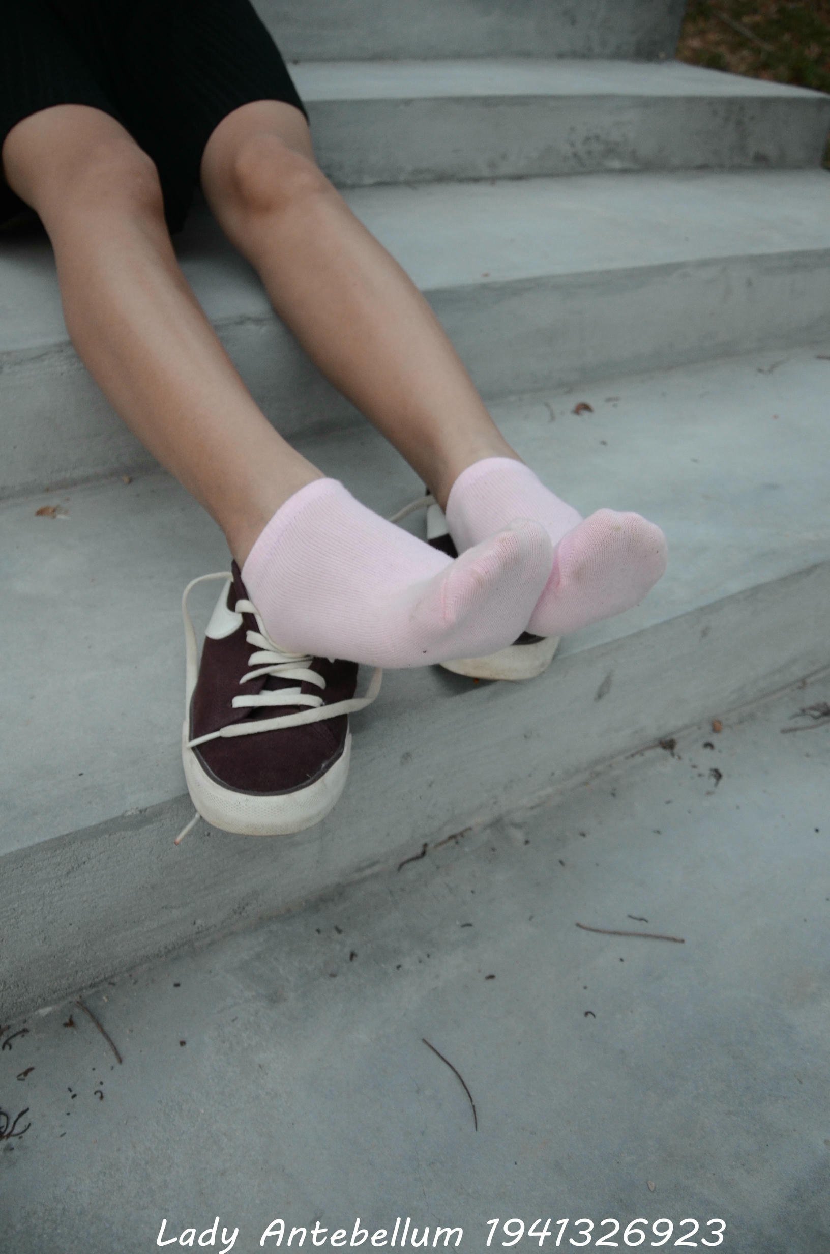 [战前女神] 恋足美腿棉袜女神级摄影套图 101 [128P-145MB]_第4集