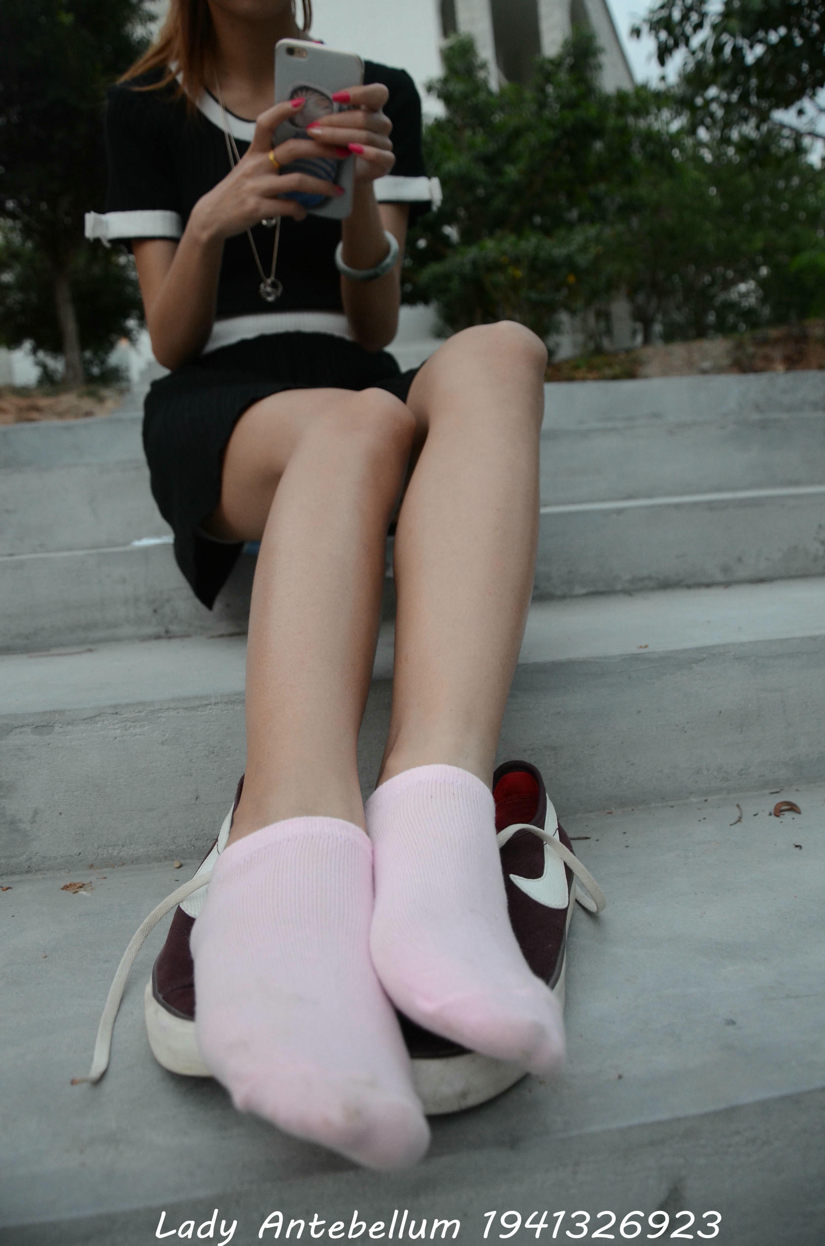 [战前女神] 恋足美腿棉袜女神级摄影套图 101 [128P-145MB]_第4集