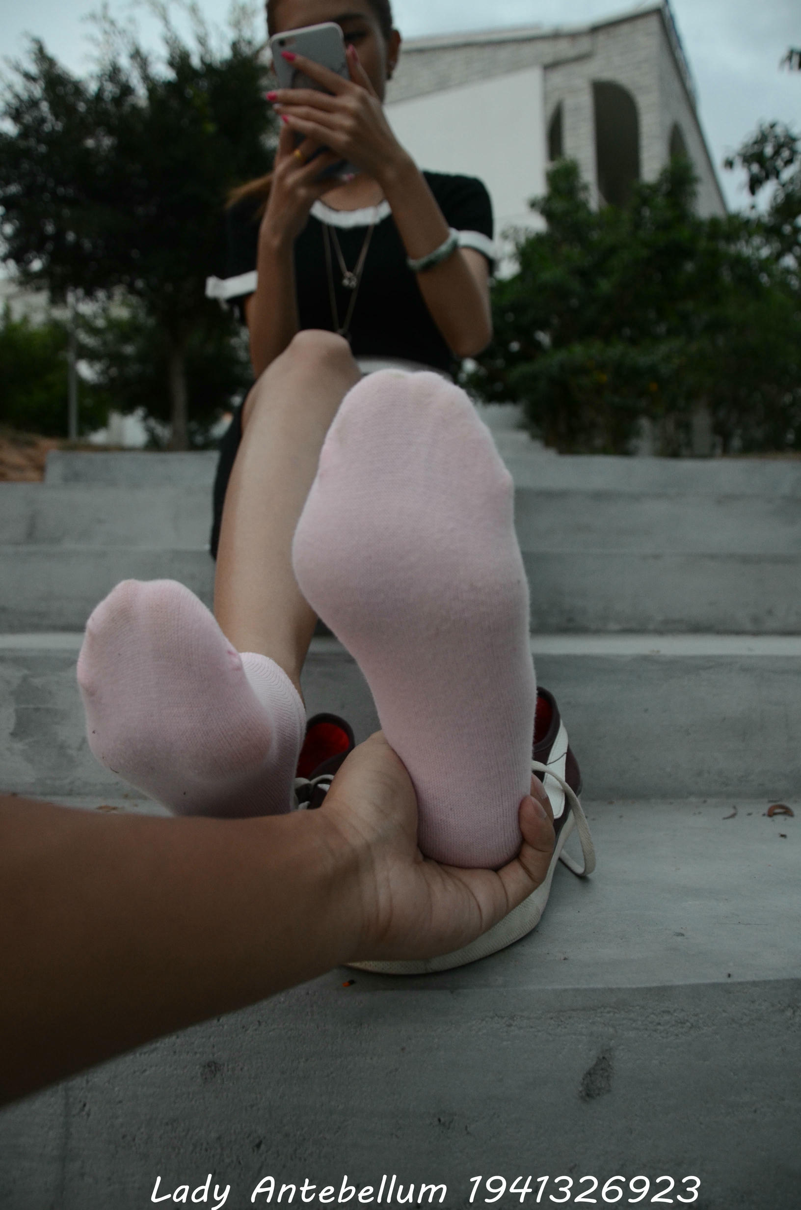 [战前女神] 恋足美腿棉袜女神级摄影套图 101 [128P-145MB]_第4集