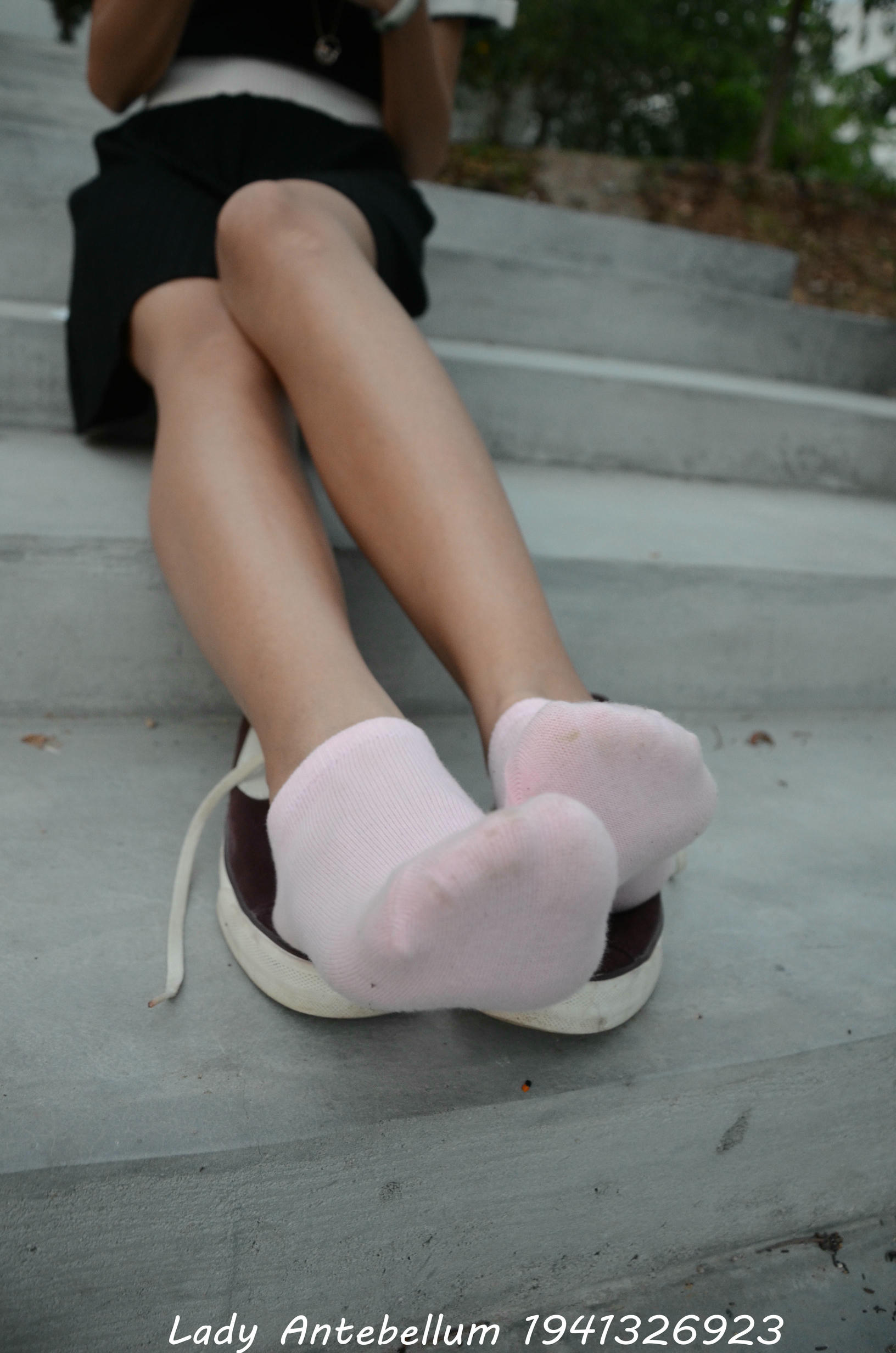 [战前女神] 恋足美腿棉袜女神级摄影套图 101 [128P-145MB]_第5集