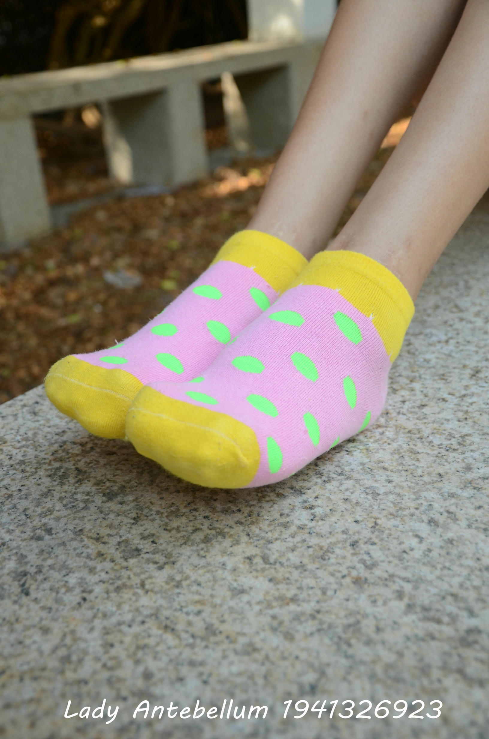 [战前女神] 恋足美腿棉袜女神级摄影套图 102 [90P-133MB]_第3集