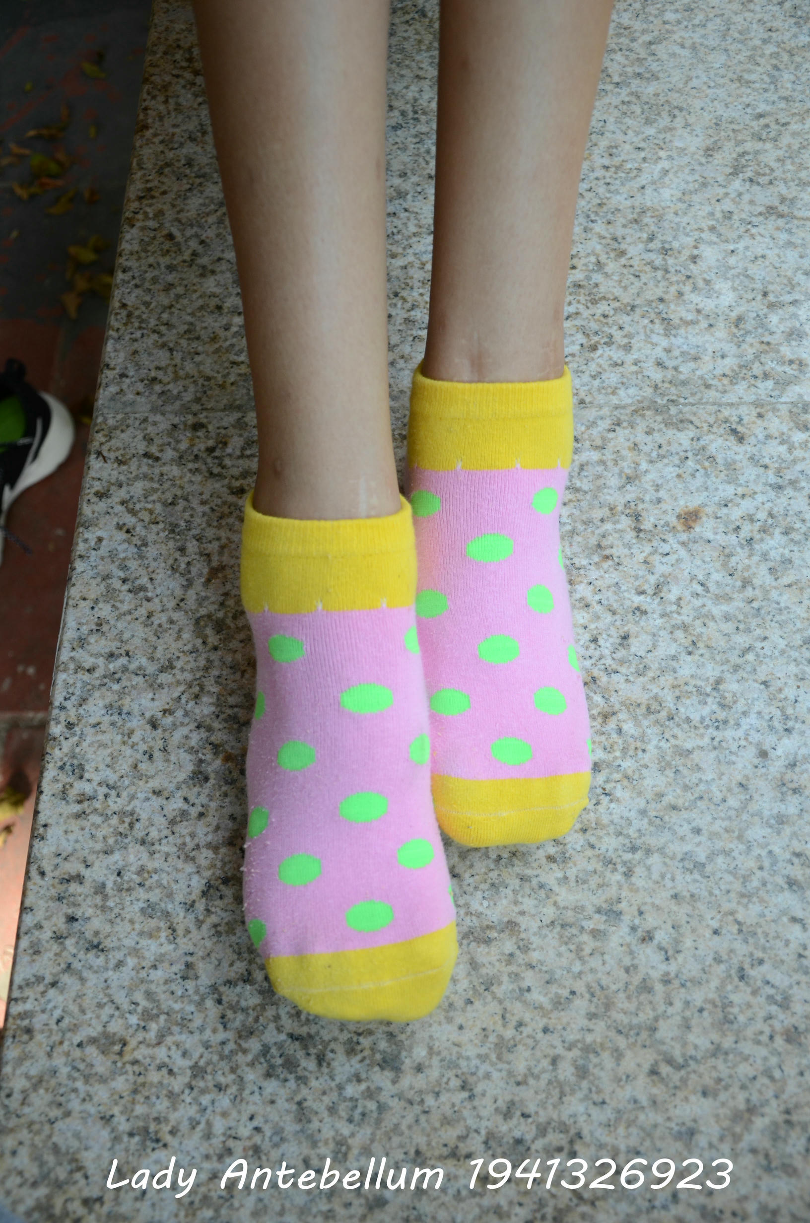 [战前女神] 恋足美腿棉袜女神级摄影套图 102 [90P-133MB]_第4集