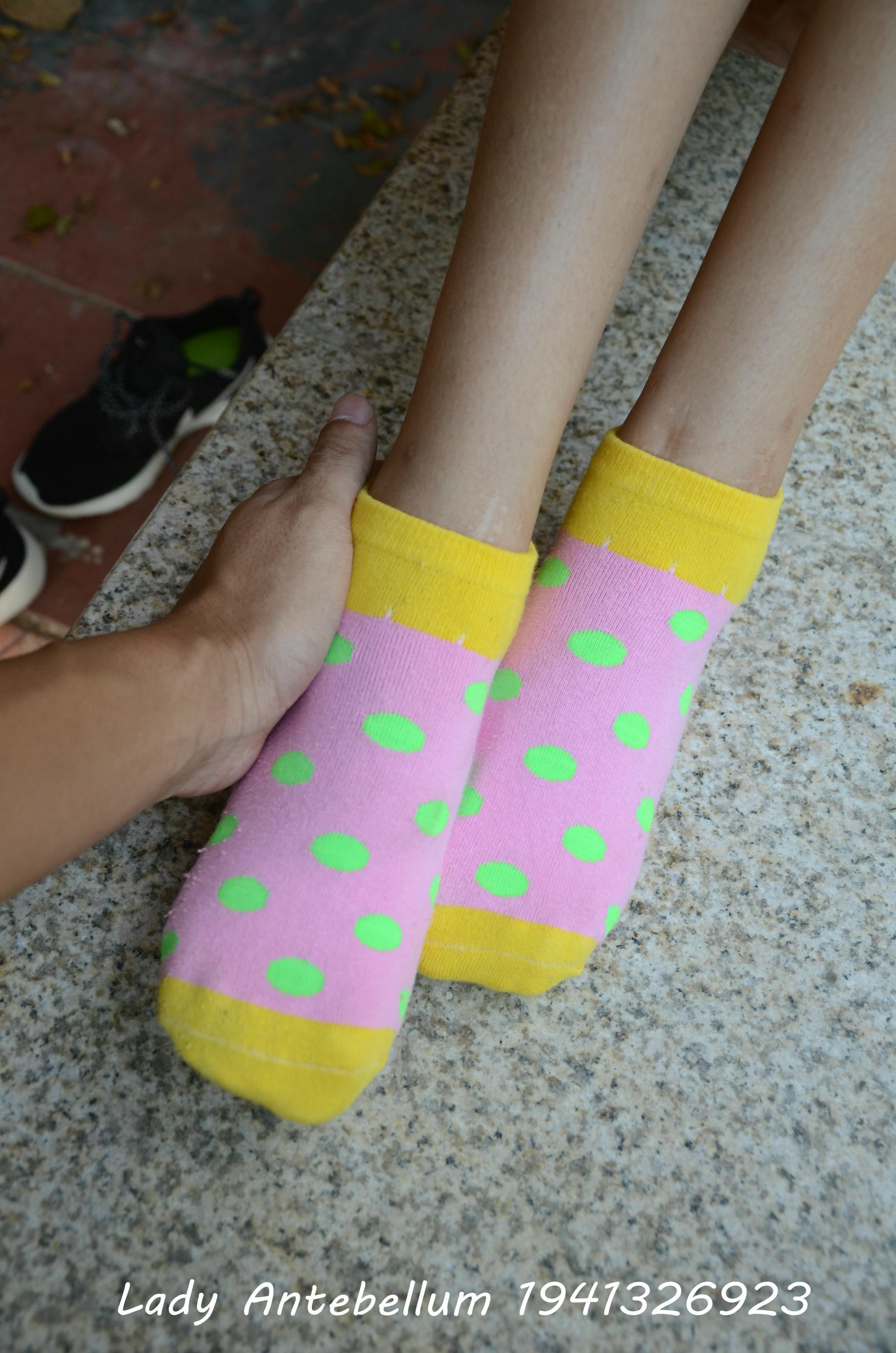 [战前女神] 恋足美腿棉袜女神级摄影套图 102 [90P-133MB]_第4集