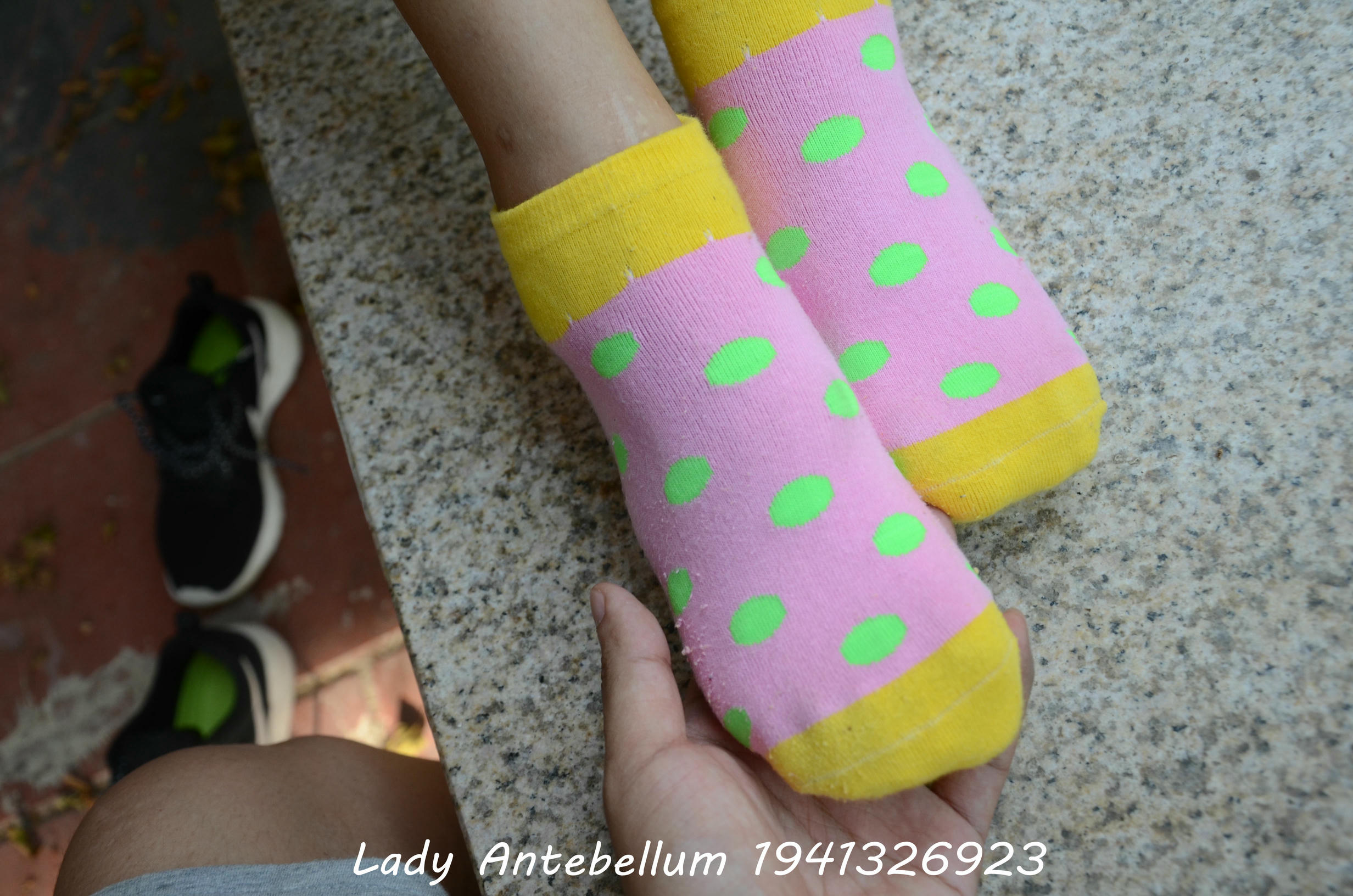 [战前女神] 恋足美腿棉袜女神级摄影套图 102 [90P-133MB]_第4集