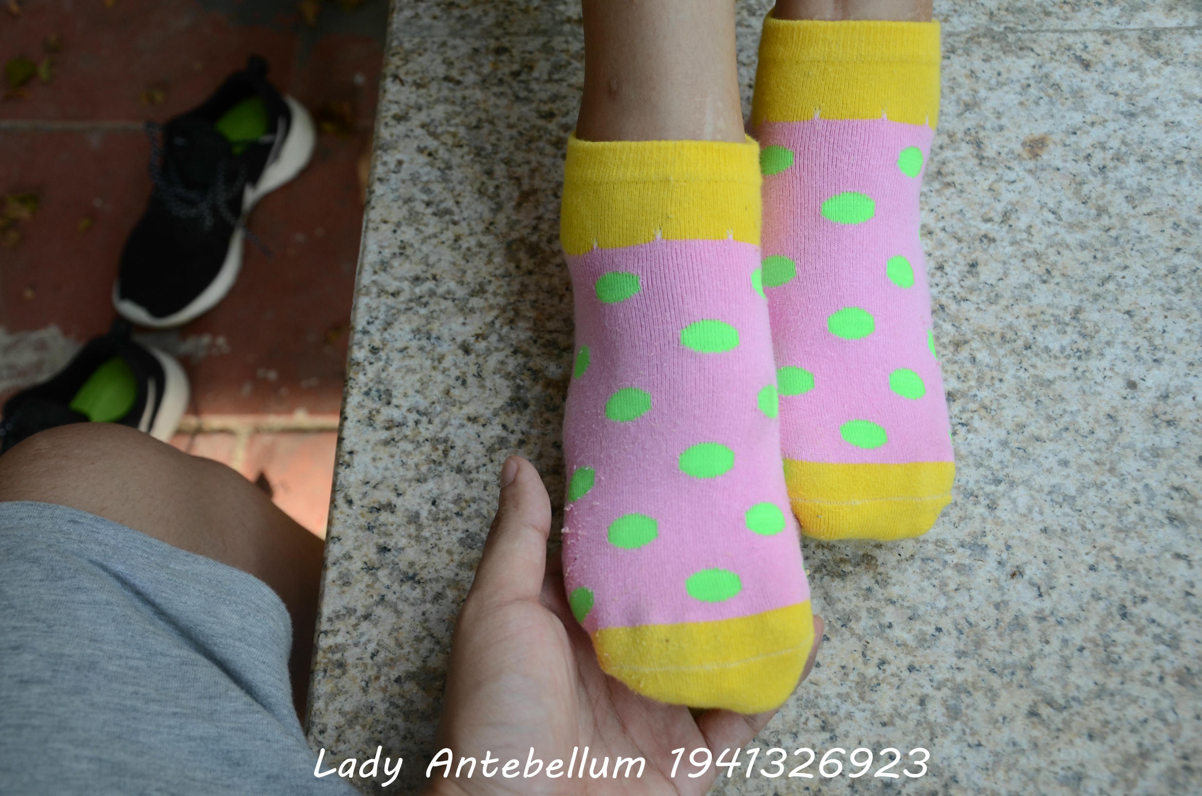 [战前女神] 恋足美腿棉袜女神级摄影套图 102 [90P-133MB]_第4集