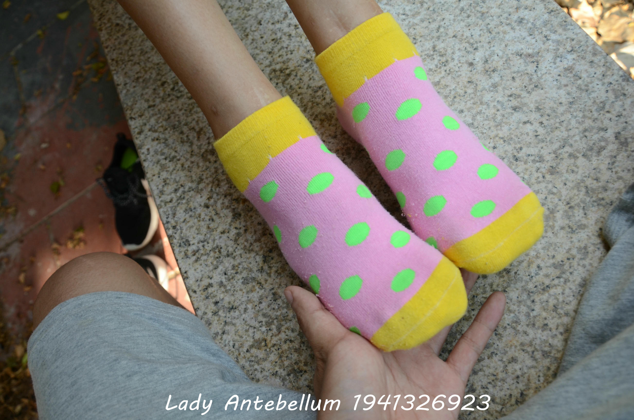 [战前女神] 恋足美腿棉袜女神级摄影套图 102 [90P-133MB]_第5集