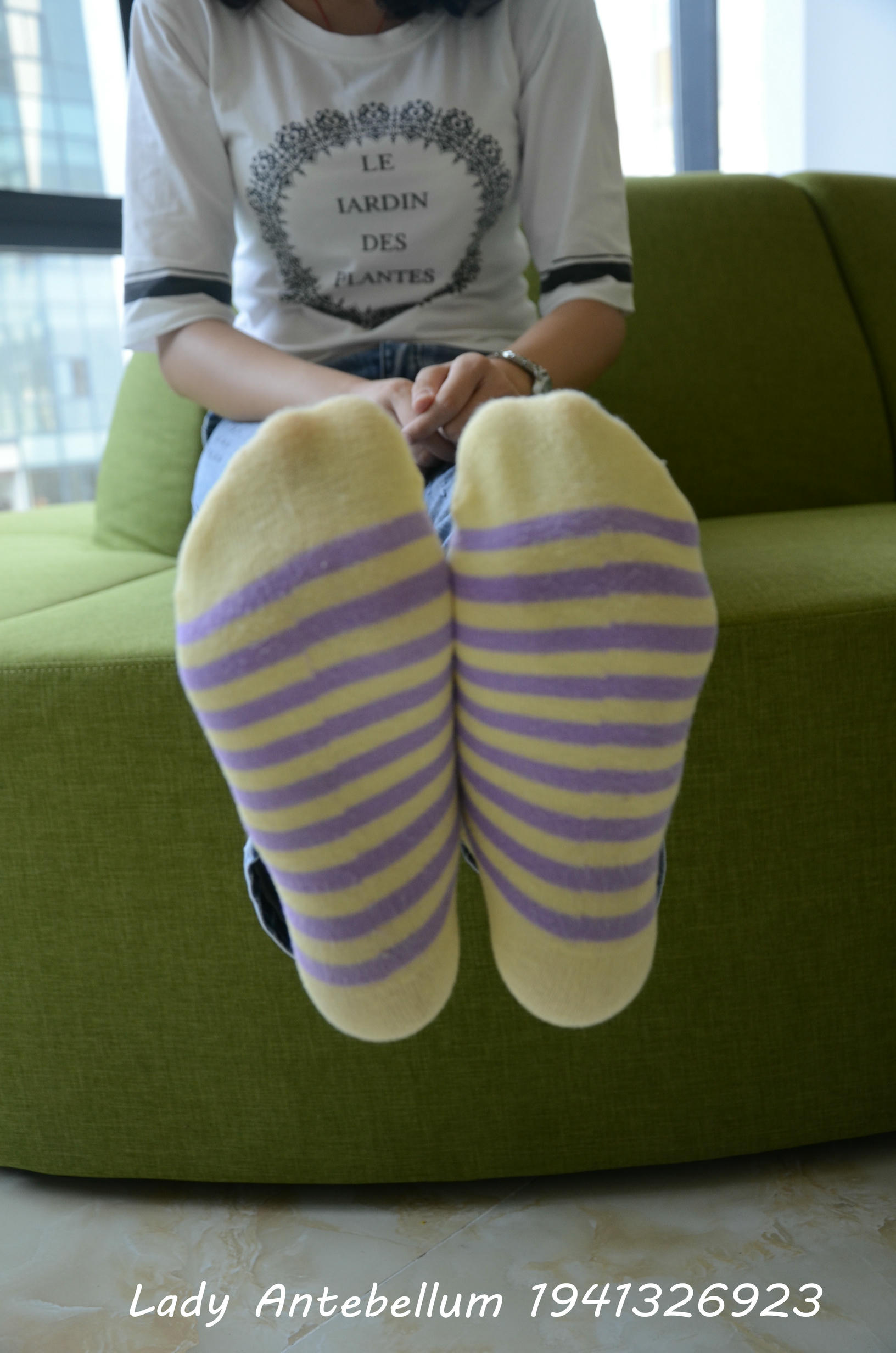 [战前女神] 恋足美腿棉袜女神级摄影套图 104 [97P+263M]_第5集