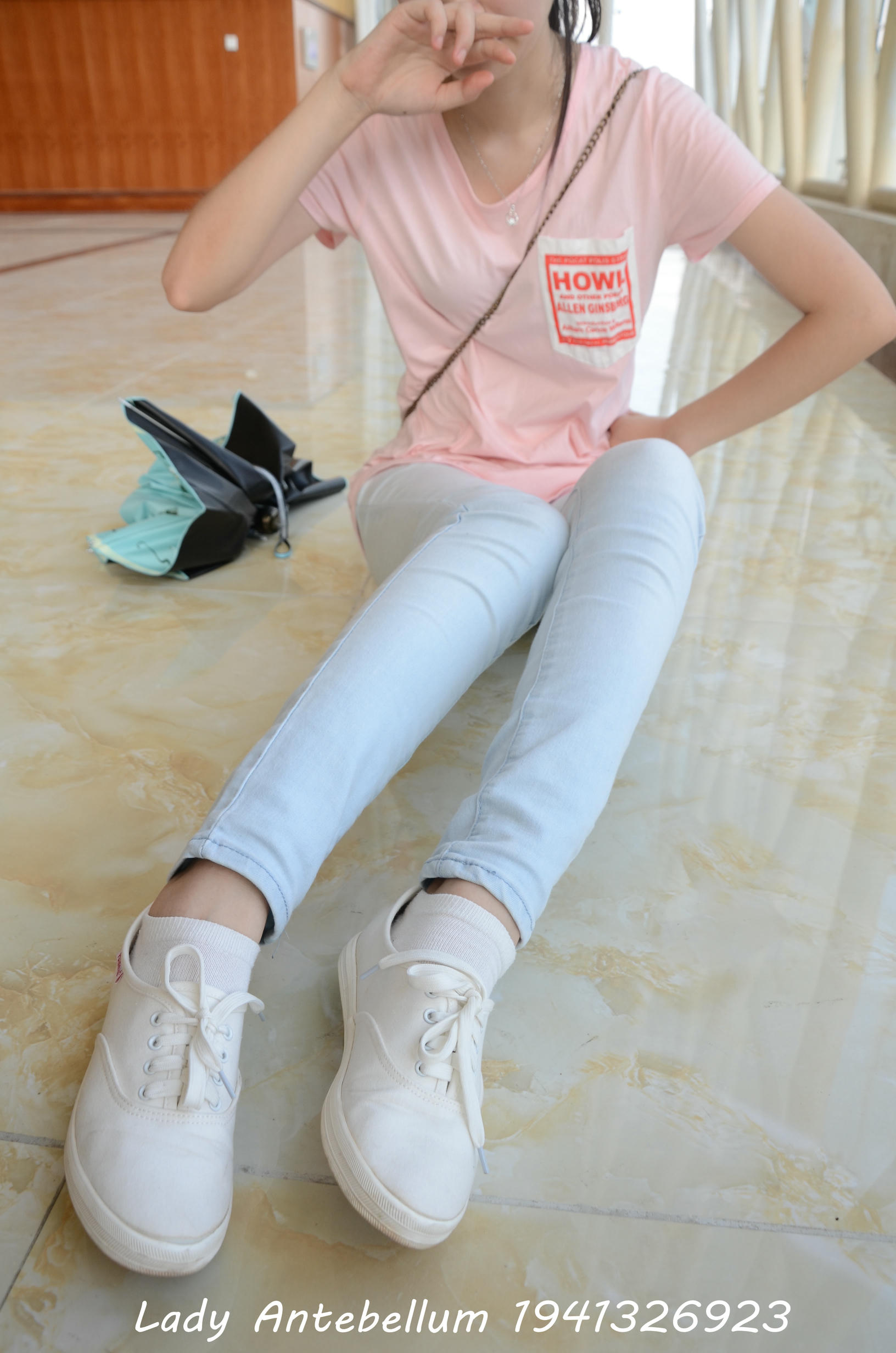 [战前女神] 恋足美腿棉袜女神级摄影套图 105 [98P+148M]_第1集