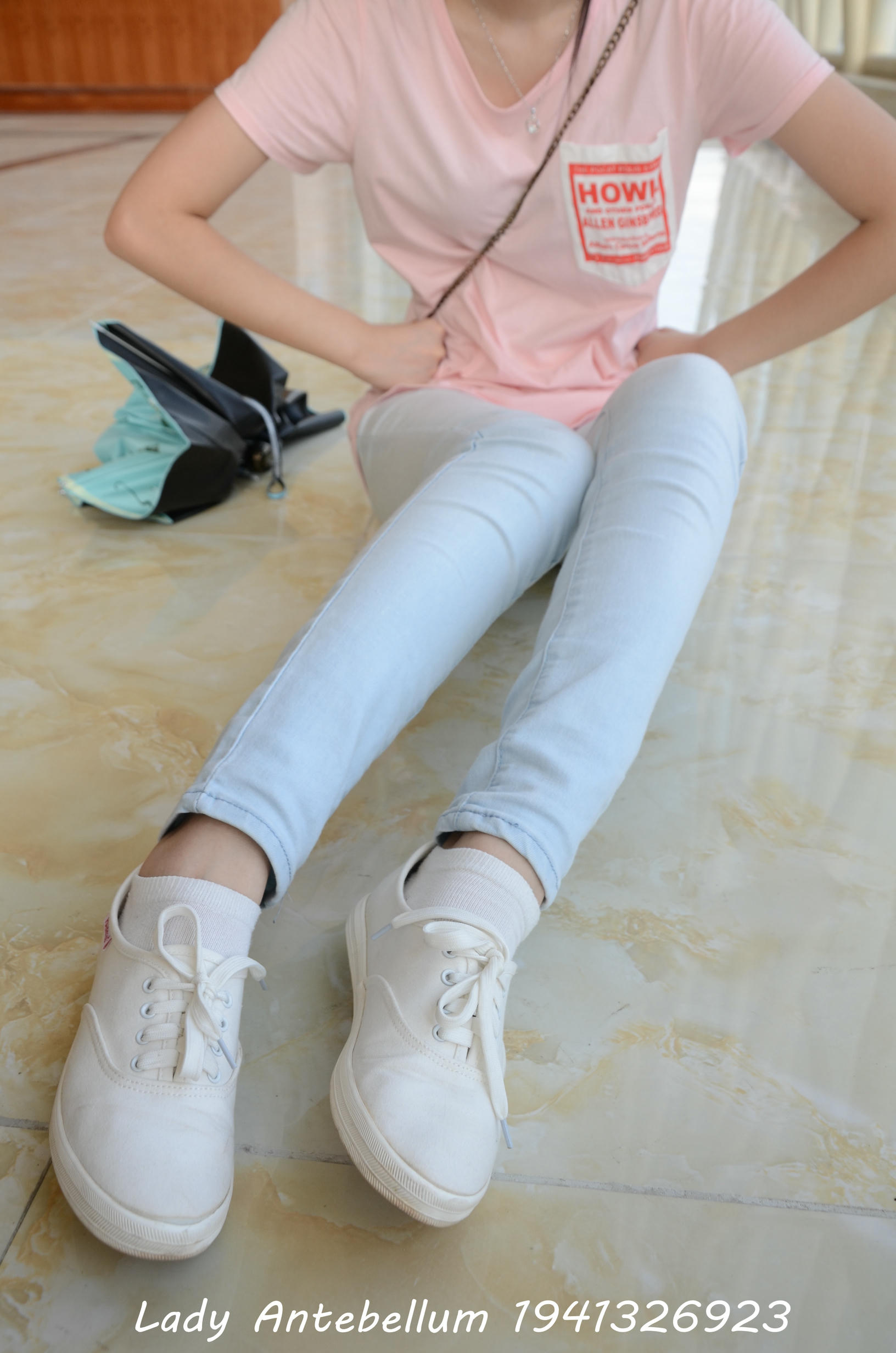 [战前女神] 恋足美腿棉袜女神级摄影套图 105 [98P+148M]_第1集