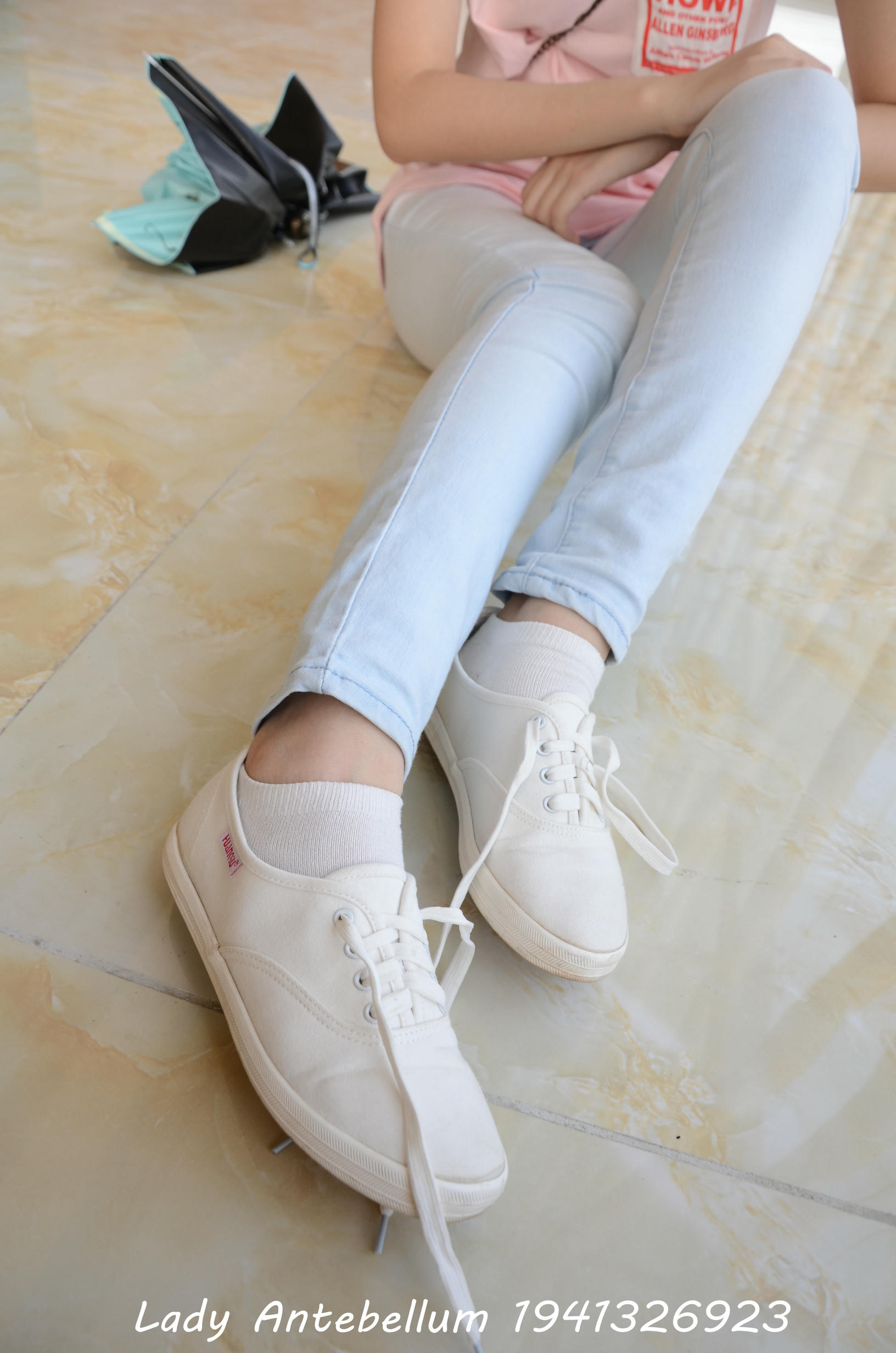 [战前女神] 恋足美腿棉袜女神级摄影套图 105 [98P+148M]_第2集