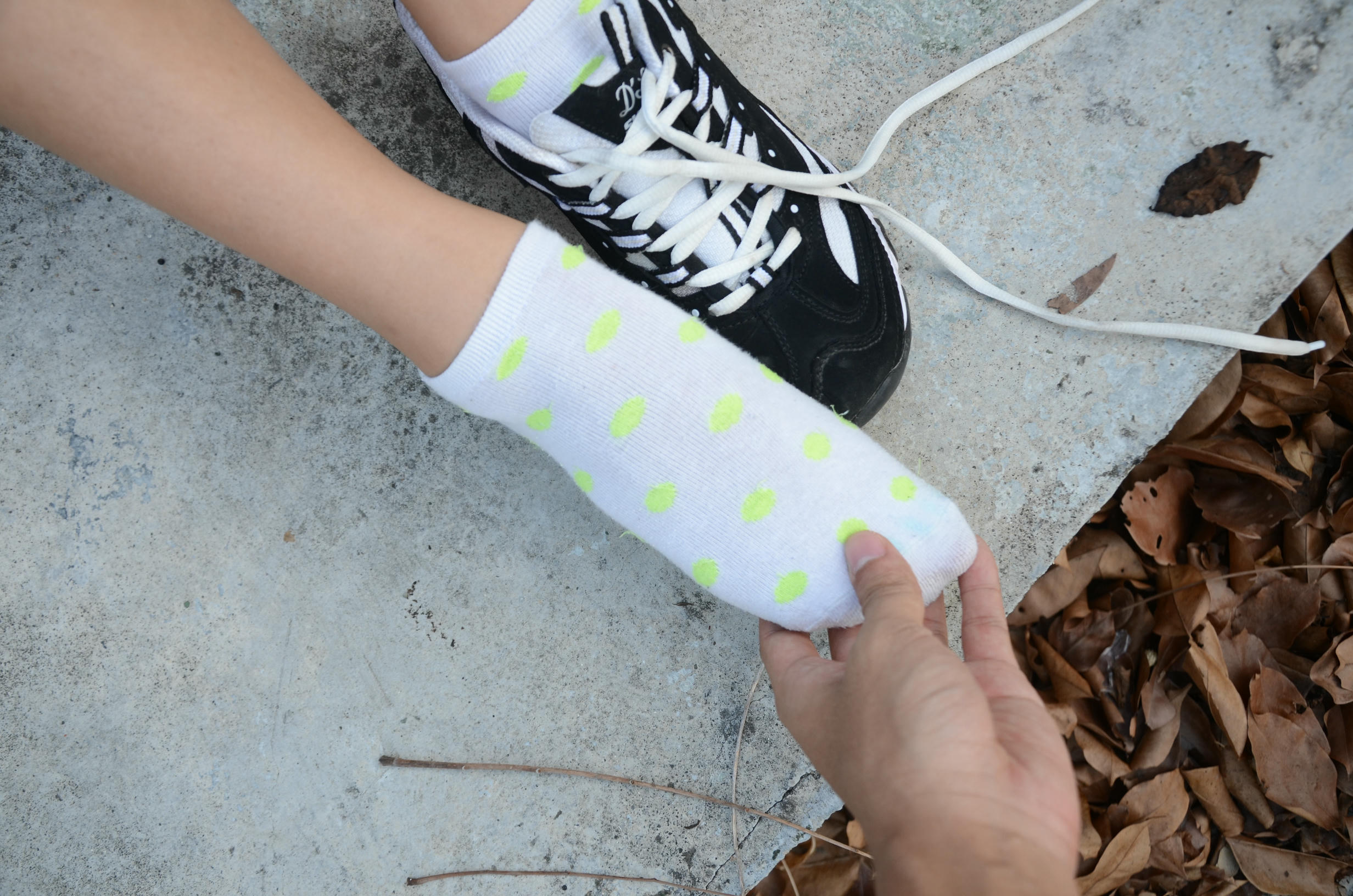 [战前女神] 恋足美腿棉袜女神级摄影套图 106 [189P+347M]_第3集