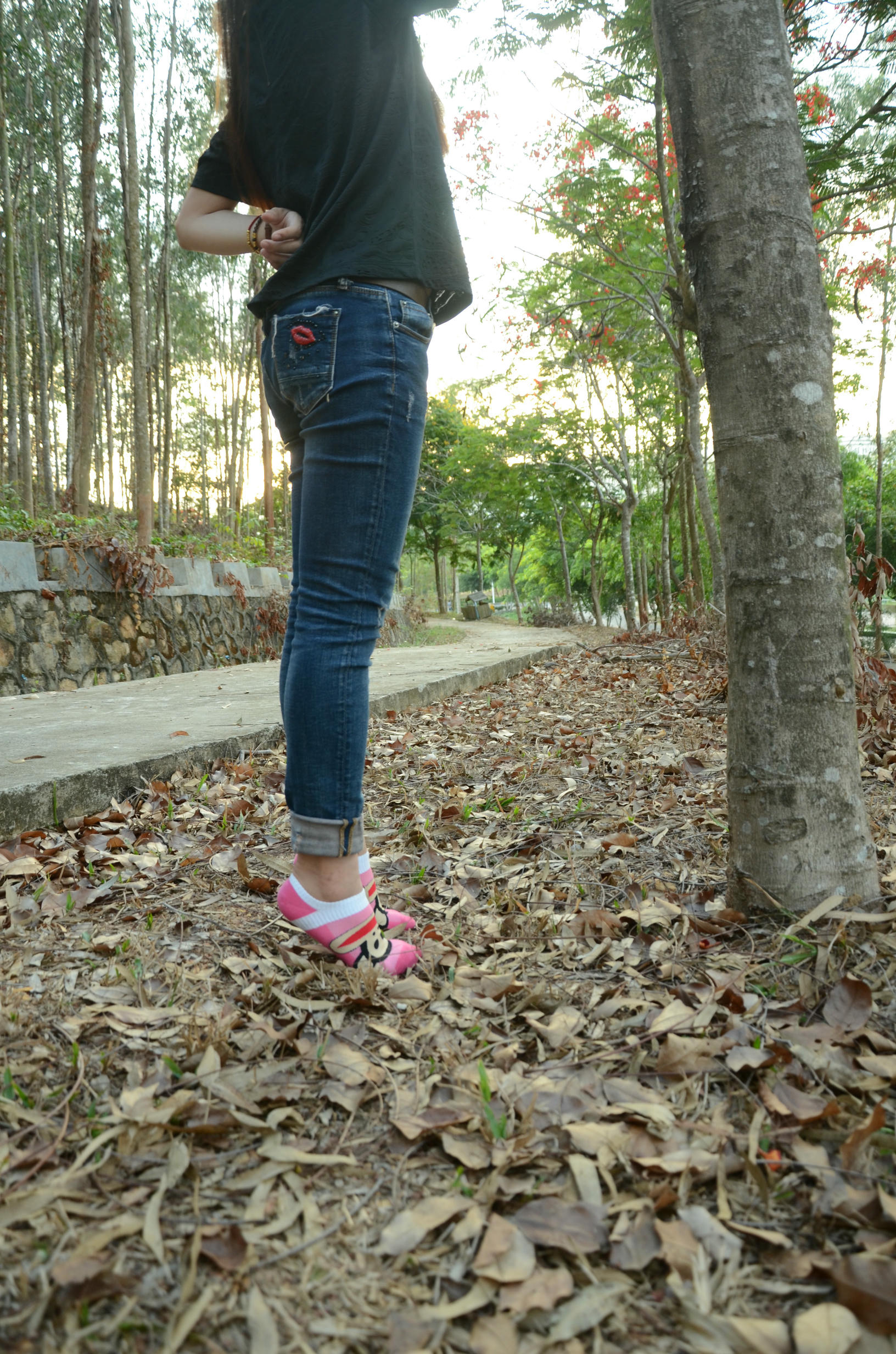 [战前女神] 恋足美腿棉袜女神级摄影套图 107 [137P+409M]_第7集