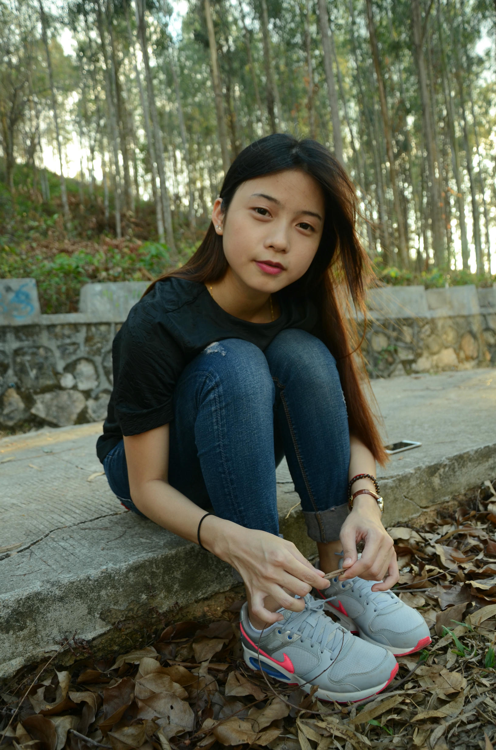 [战前女神] 恋足美腿棉袜女神级摄影套图 107 [137P+409M]_第1集