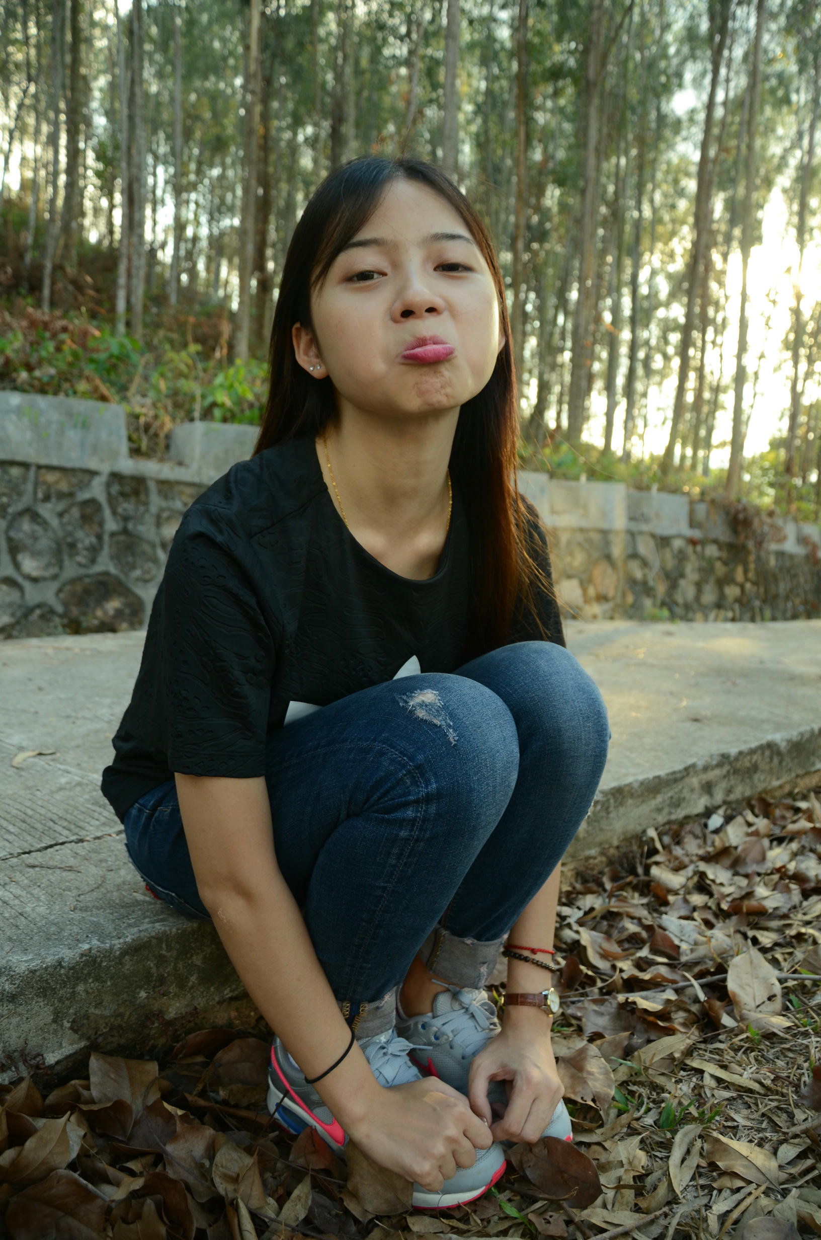 [战前女神] 恋足美腿棉袜女神级摄影套图 107 [137P+409M]_第1集