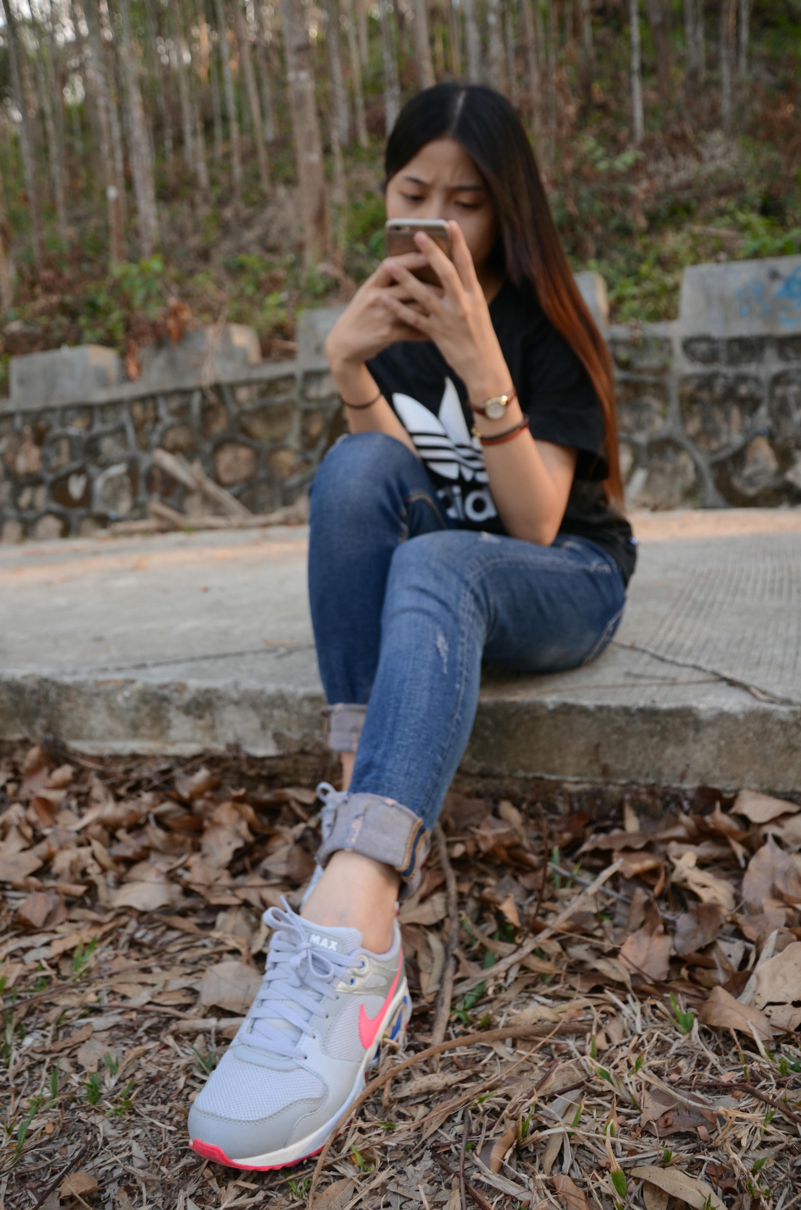 [战前女神] 恋足美腿棉袜女神级摄影套图 107 [137P+409M]_第1集