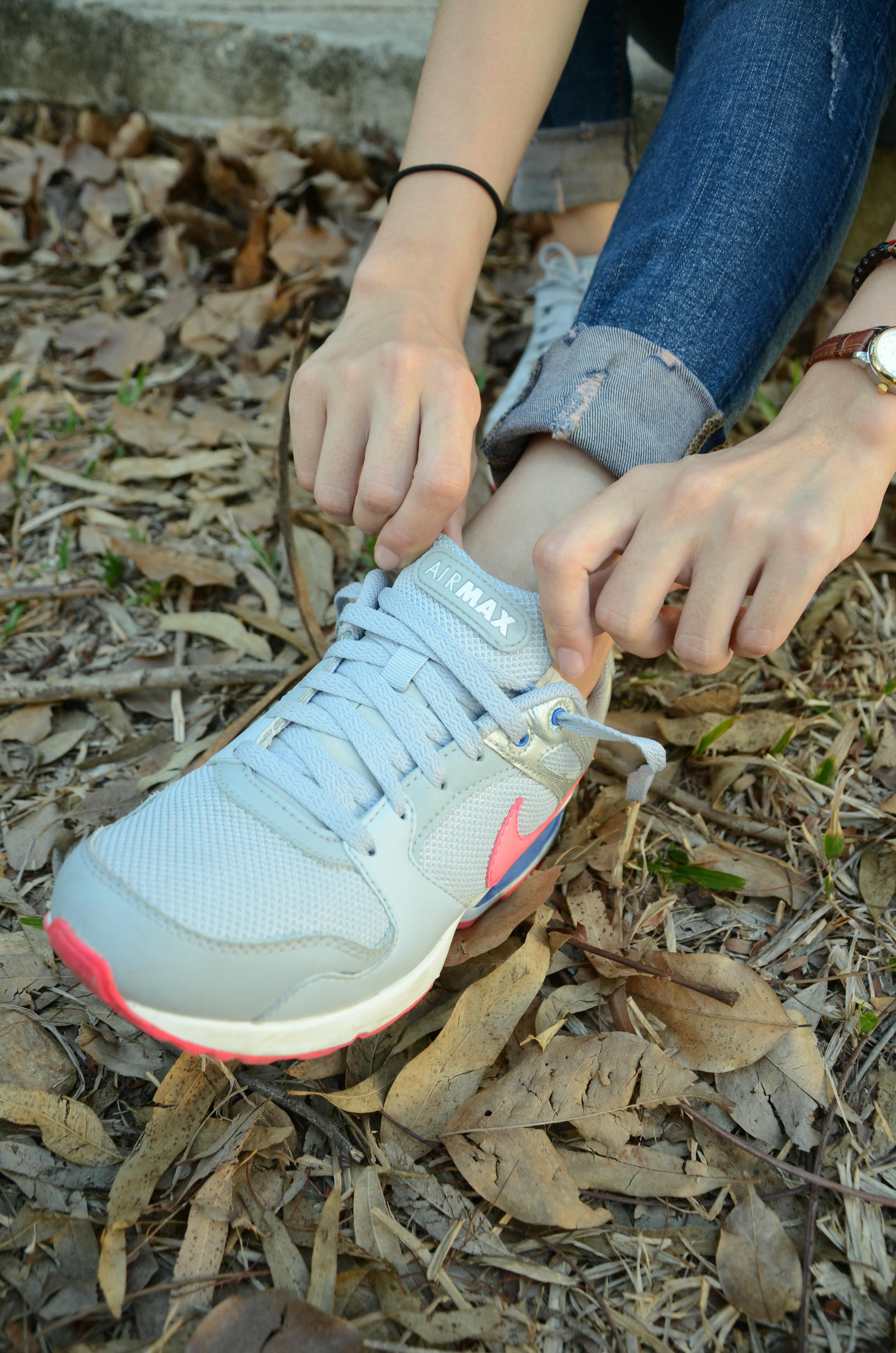 [战前女神] 恋足美腿棉袜女神级摄影套图 107 [137P+409M]_第2集