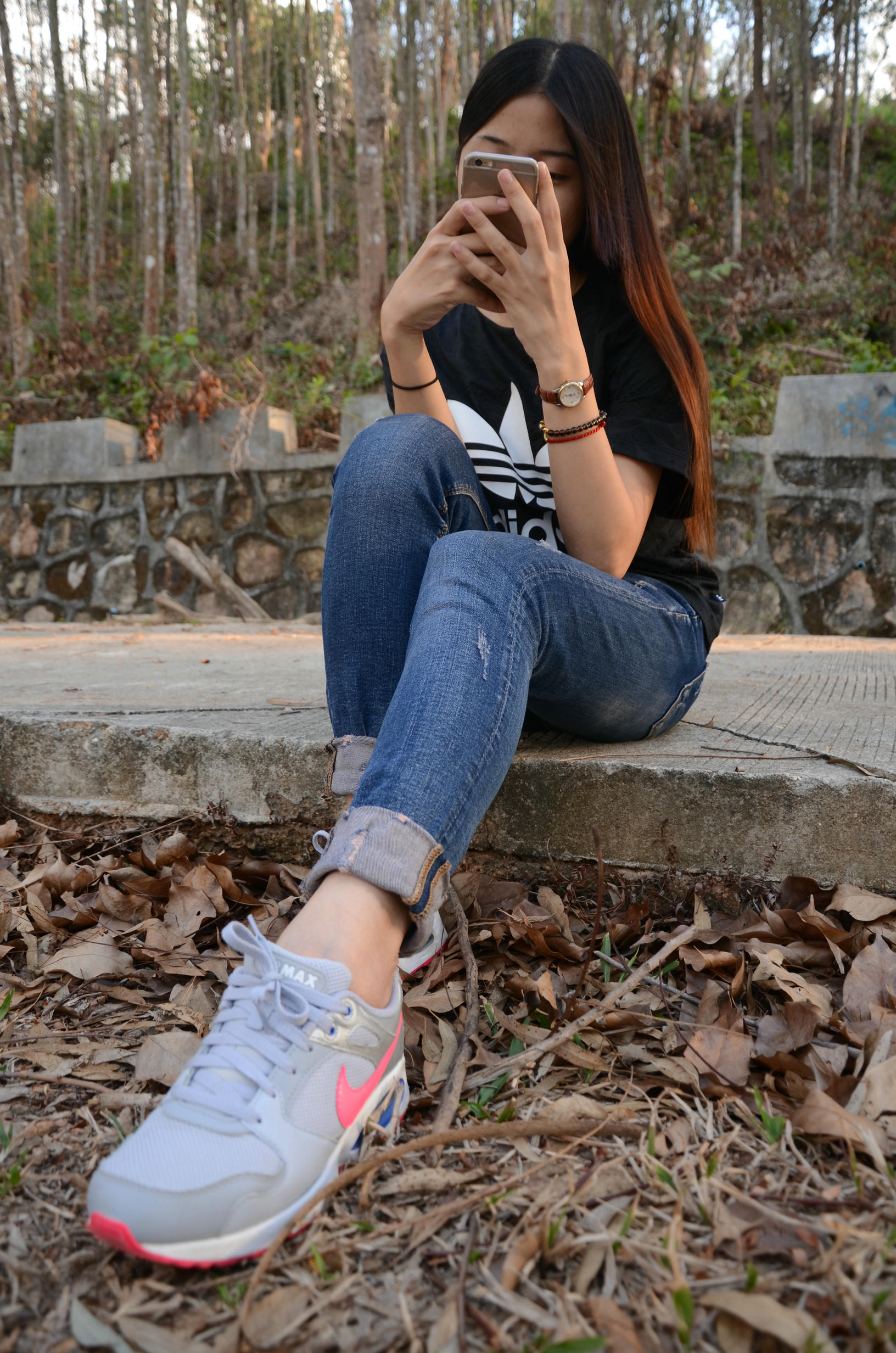 [战前女神] 恋足美腿棉袜女神级摄影套图 107 [137P+409M]_第1集