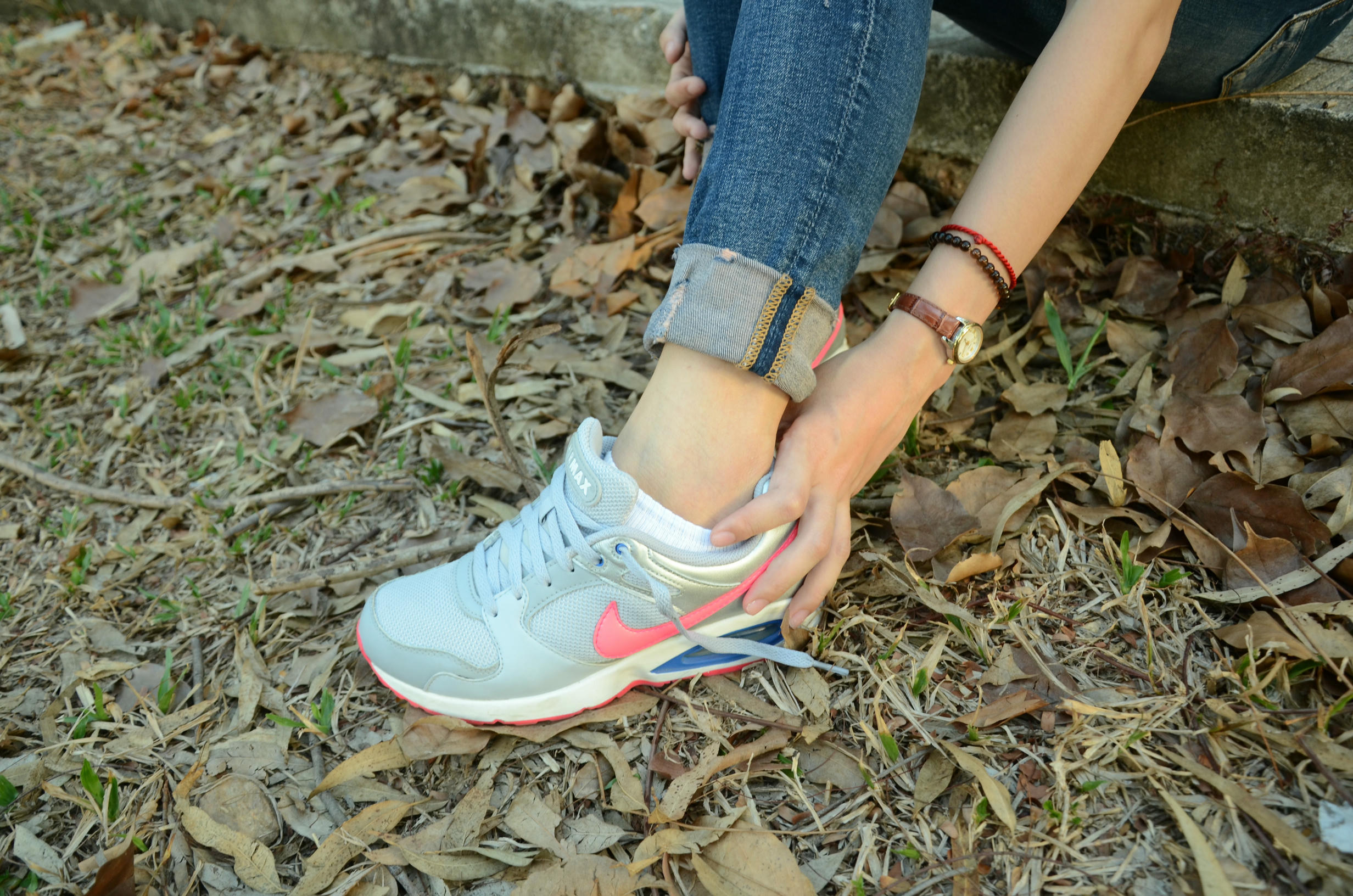 [战前女神] 恋足美腿棉袜女神级摄影套图 107 [137P+409M]_第2集