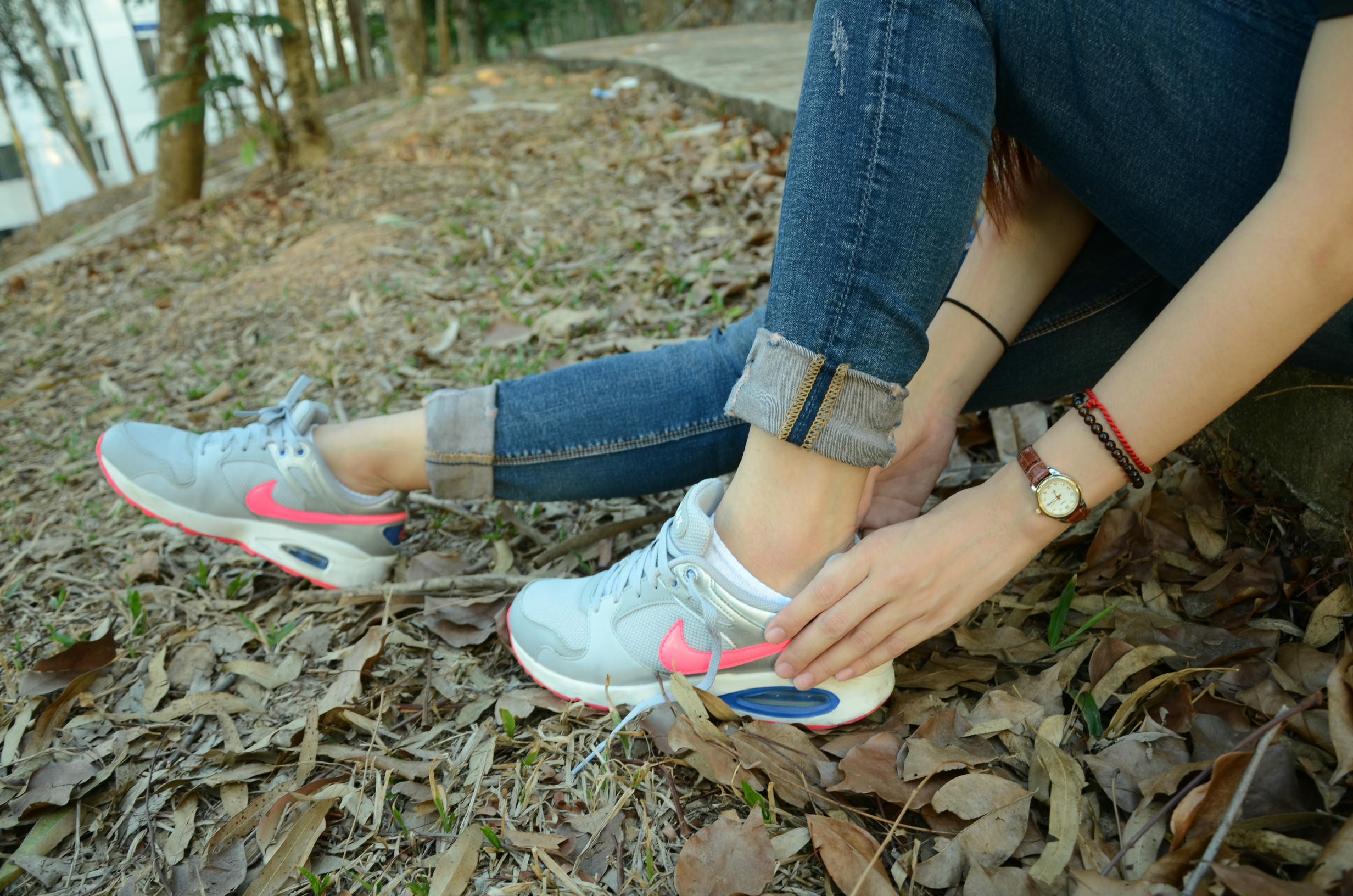 [战前女神] 恋足美腿棉袜女神级摄影套图 107 [137P+409M]_第2集