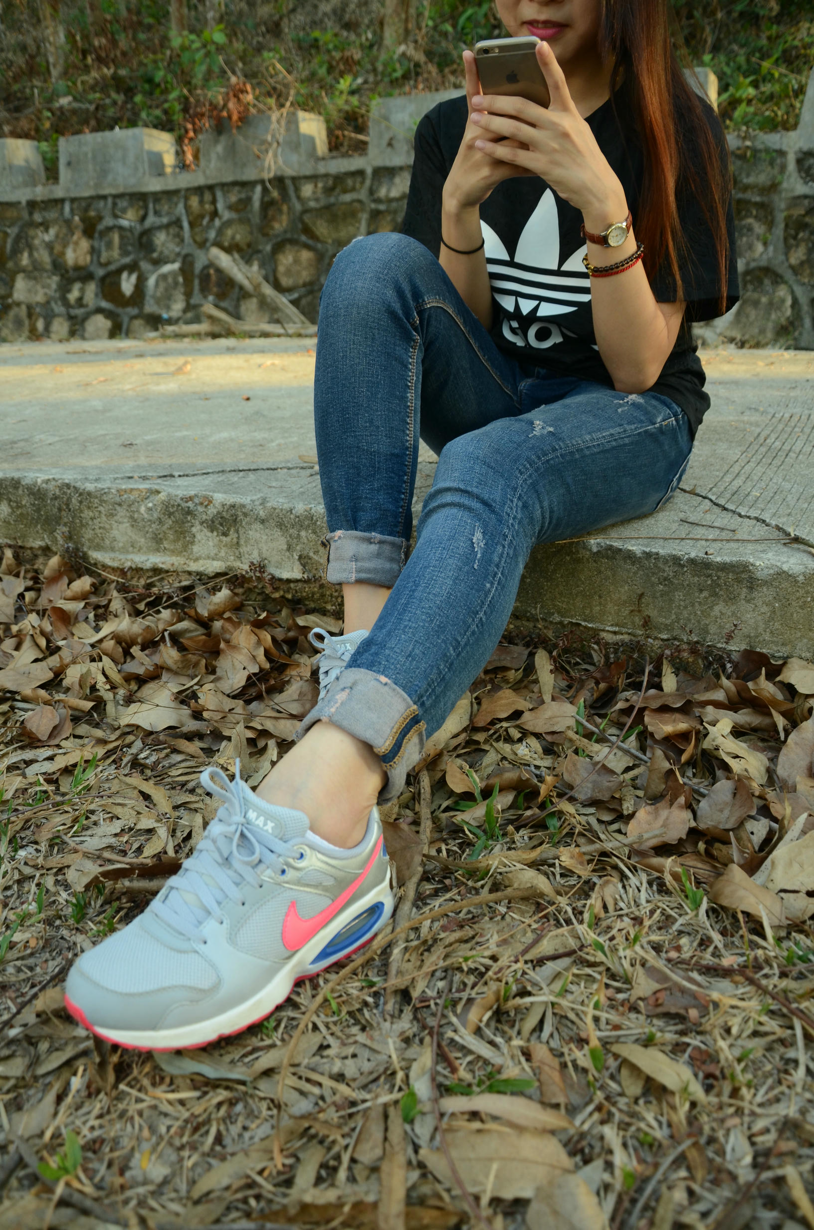 [战前女神] 恋足美腿棉袜女神级摄影套图 107 [137P+409M]_第1集