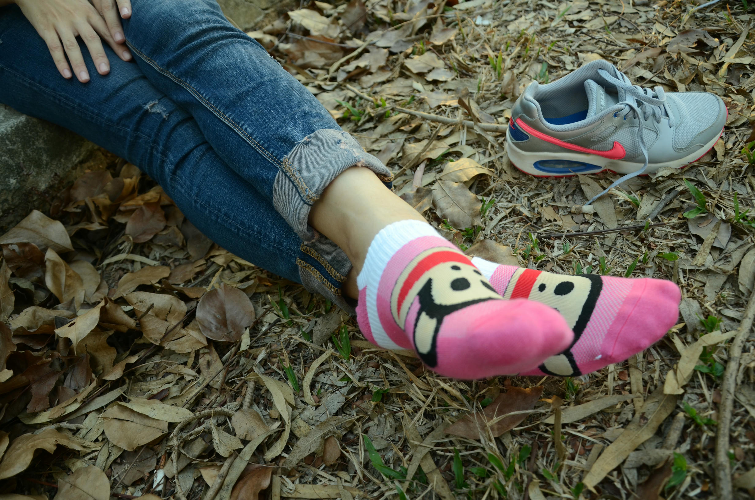 [战前女神] 恋足美腿棉袜女神级摄影套图 107 [137P+409M]_第5集