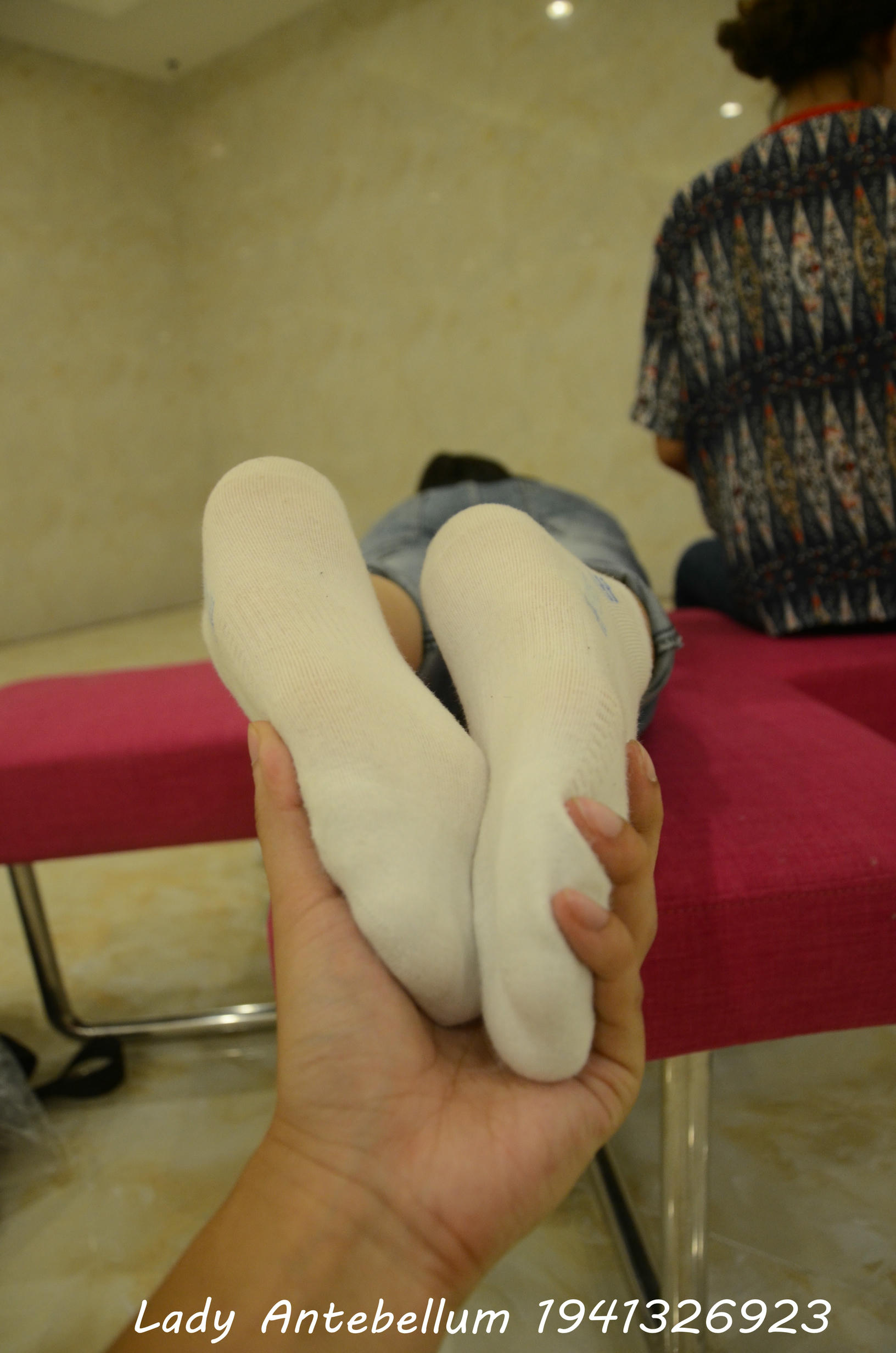 [战前女神] 恋足美腿棉袜女神级摄影套图 109 [121P+298M]_第4集