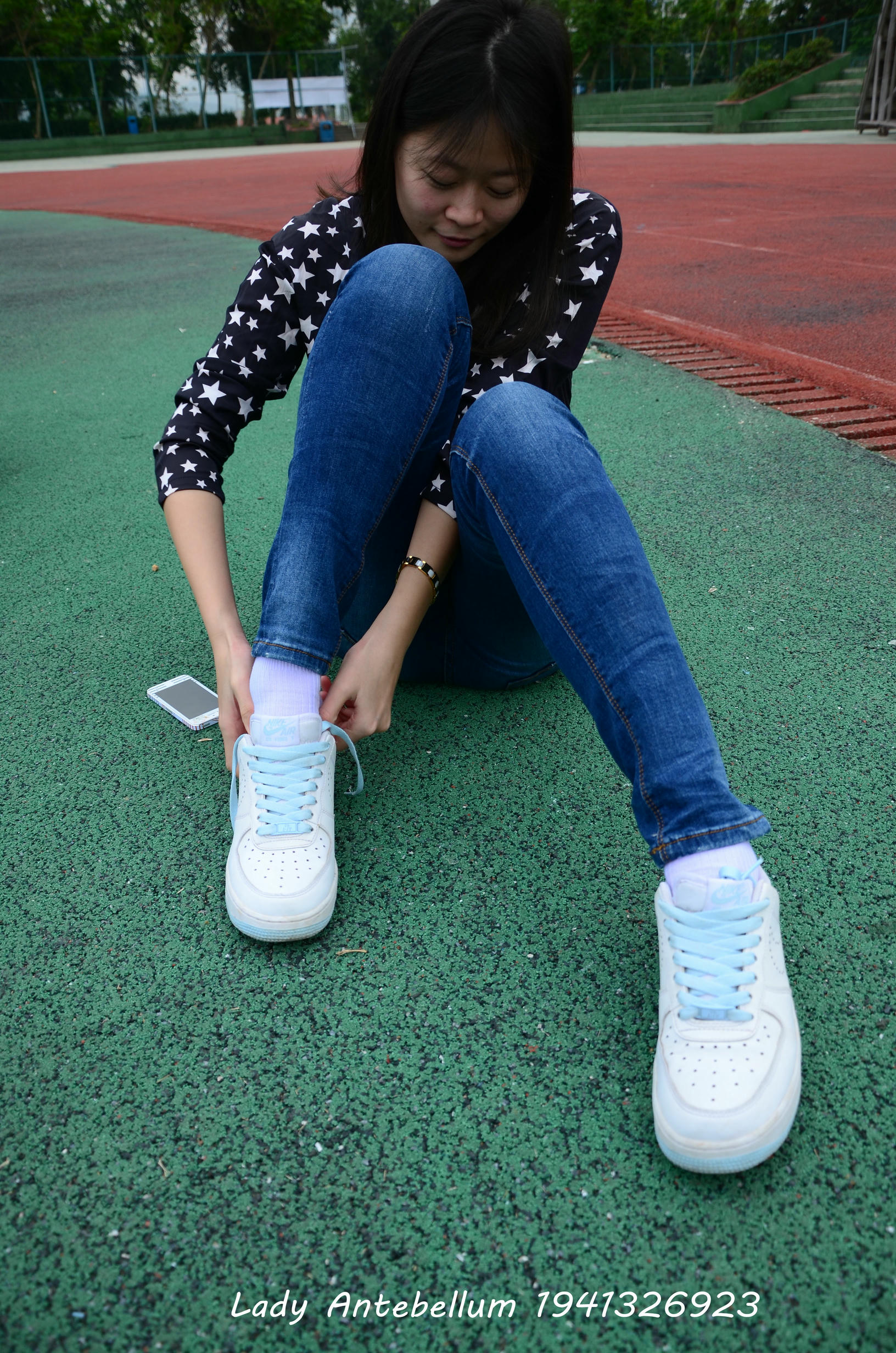 [战前女神] 恋足美腿棉袜女神级摄影套图 011 [113P-283MB]_第6集