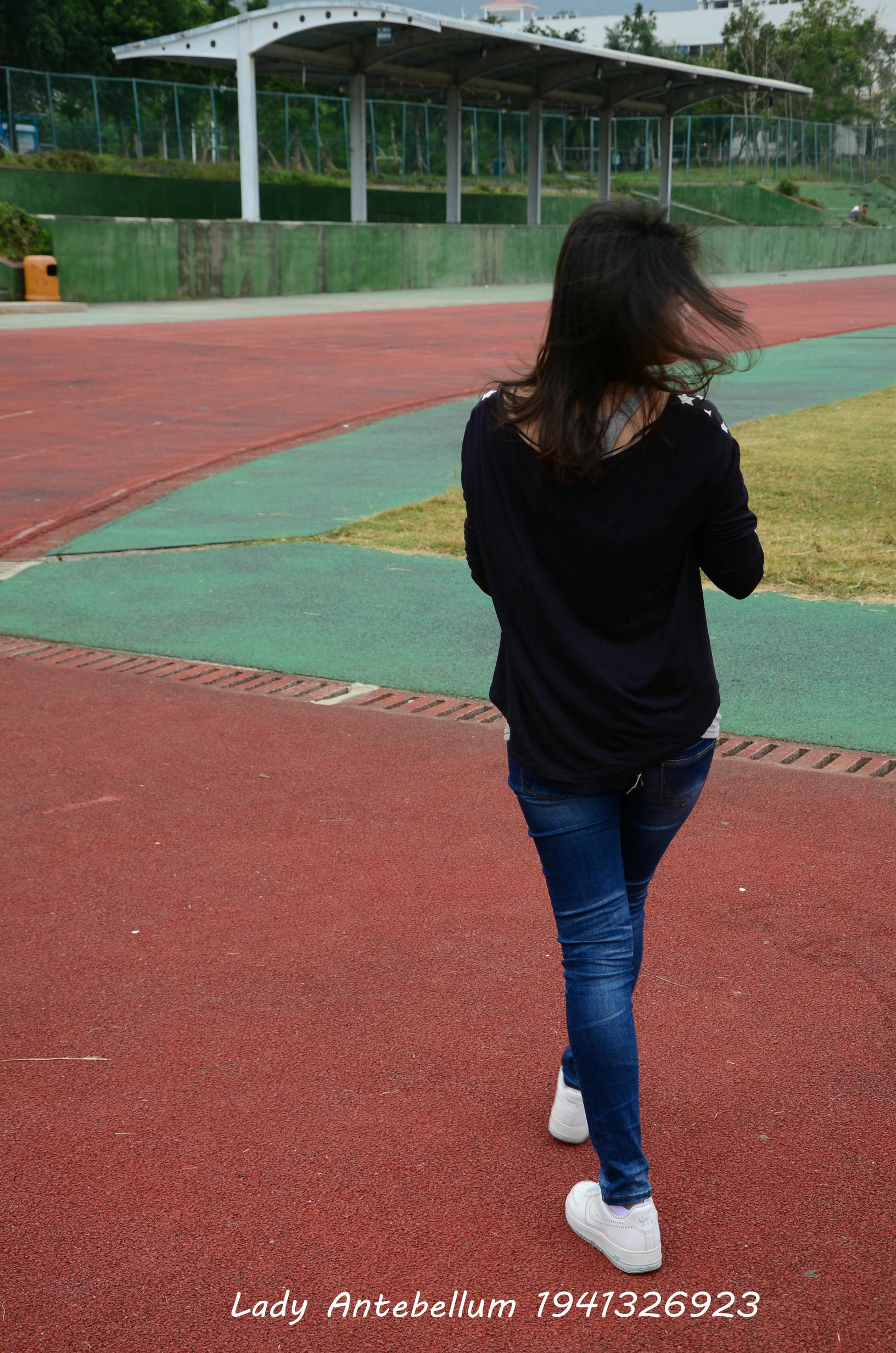 [战前女神] 恋足美腿棉袜女神级摄影套图 011 [113P-283MB]_第1集