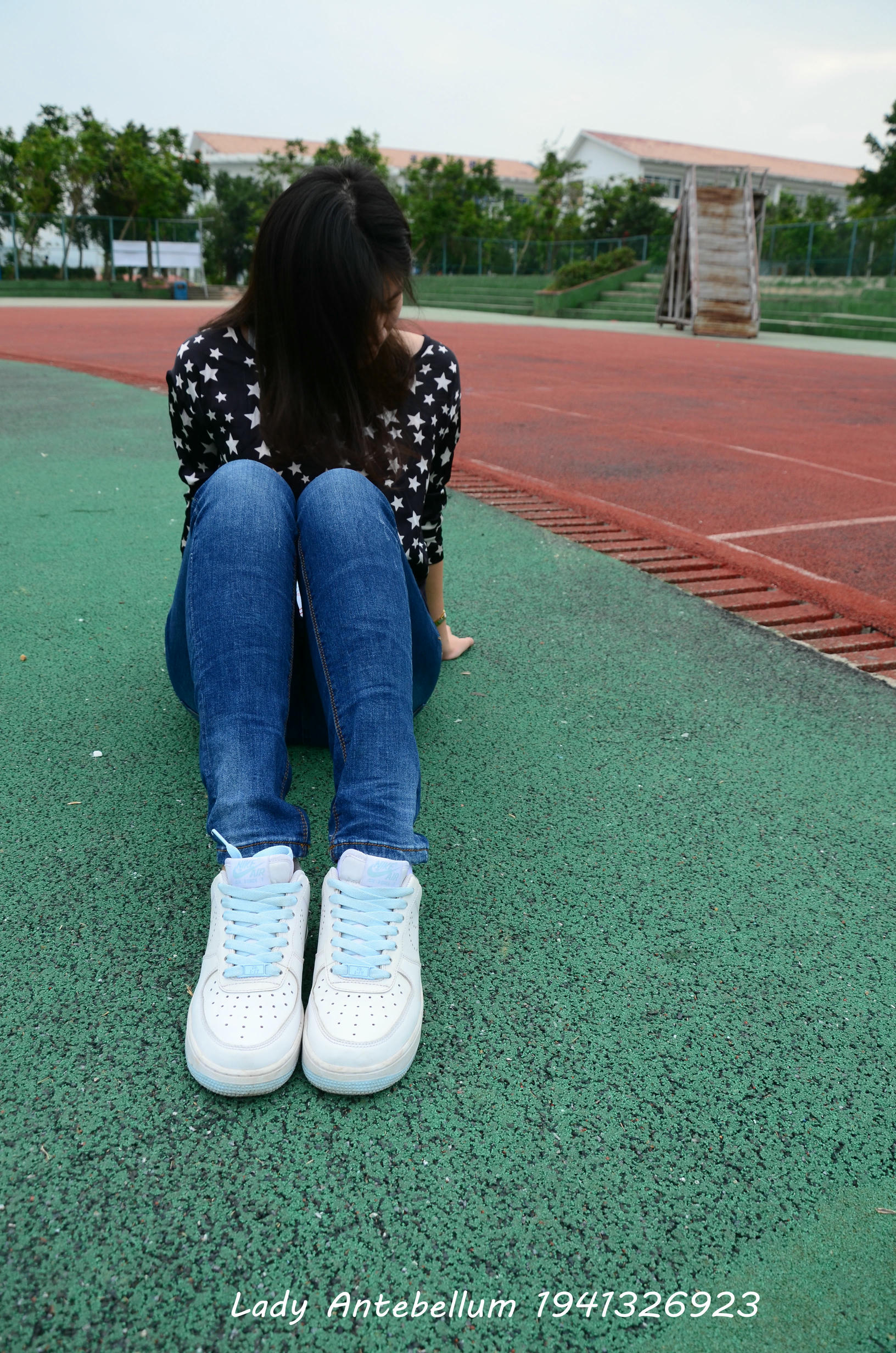 [战前女神] 恋足美腿棉袜女神级摄影套图 011 [113P-283MB]_第2集