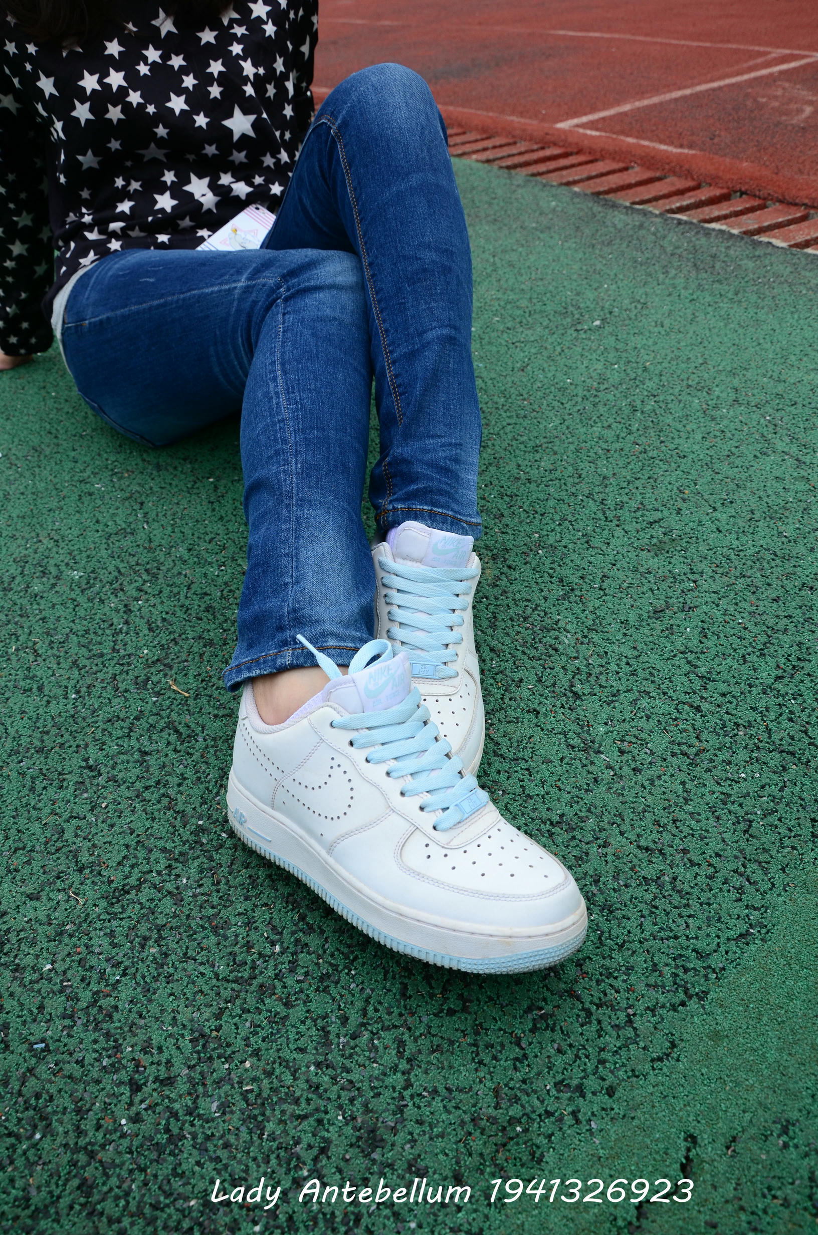 [战前女神] 恋足美腿棉袜女神级摄影套图 011 [113P-283MB]_第2集