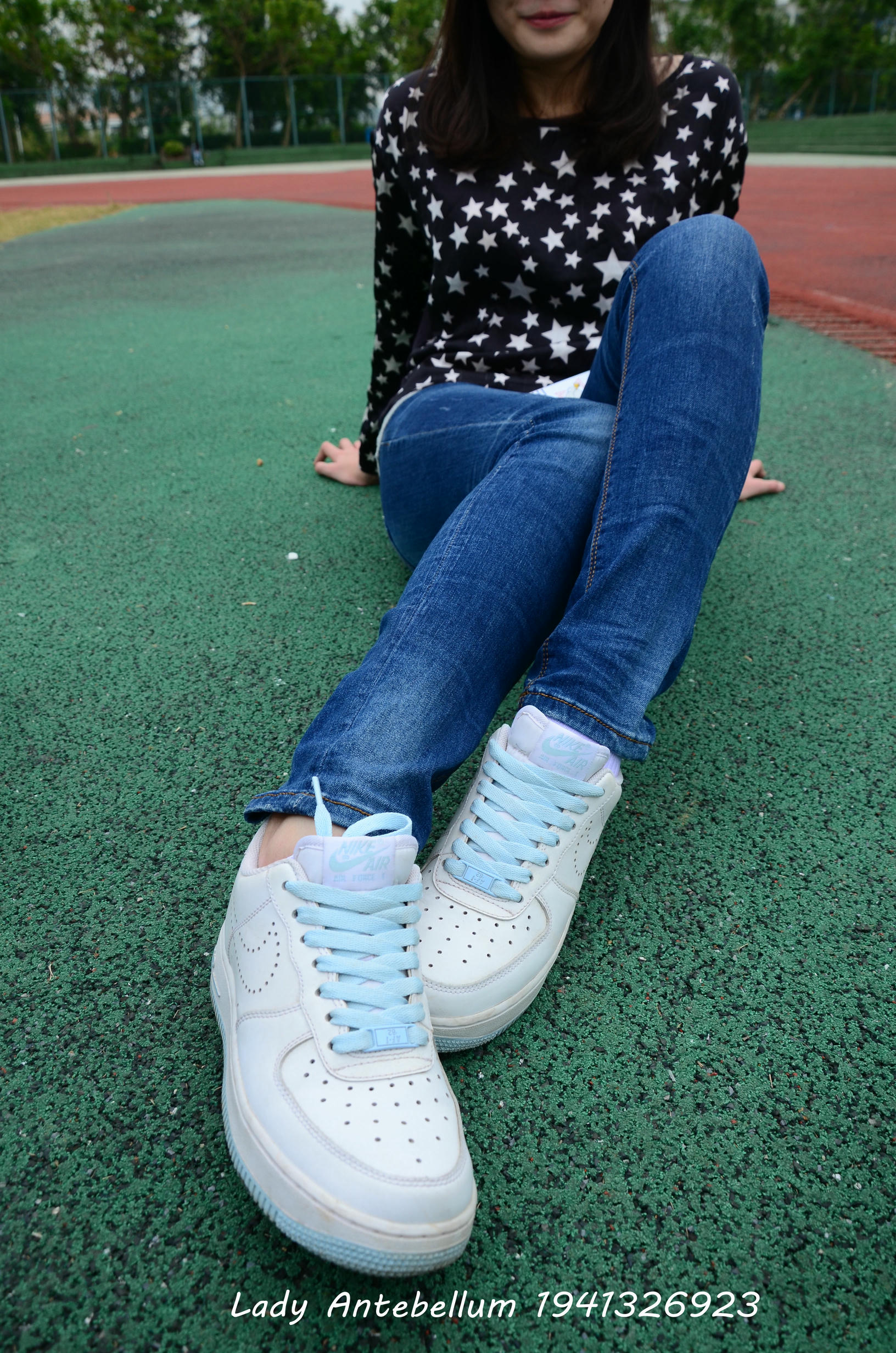 [战前女神] 恋足美腿棉袜女神级摄影套图 011 [113P-283MB]_第2集