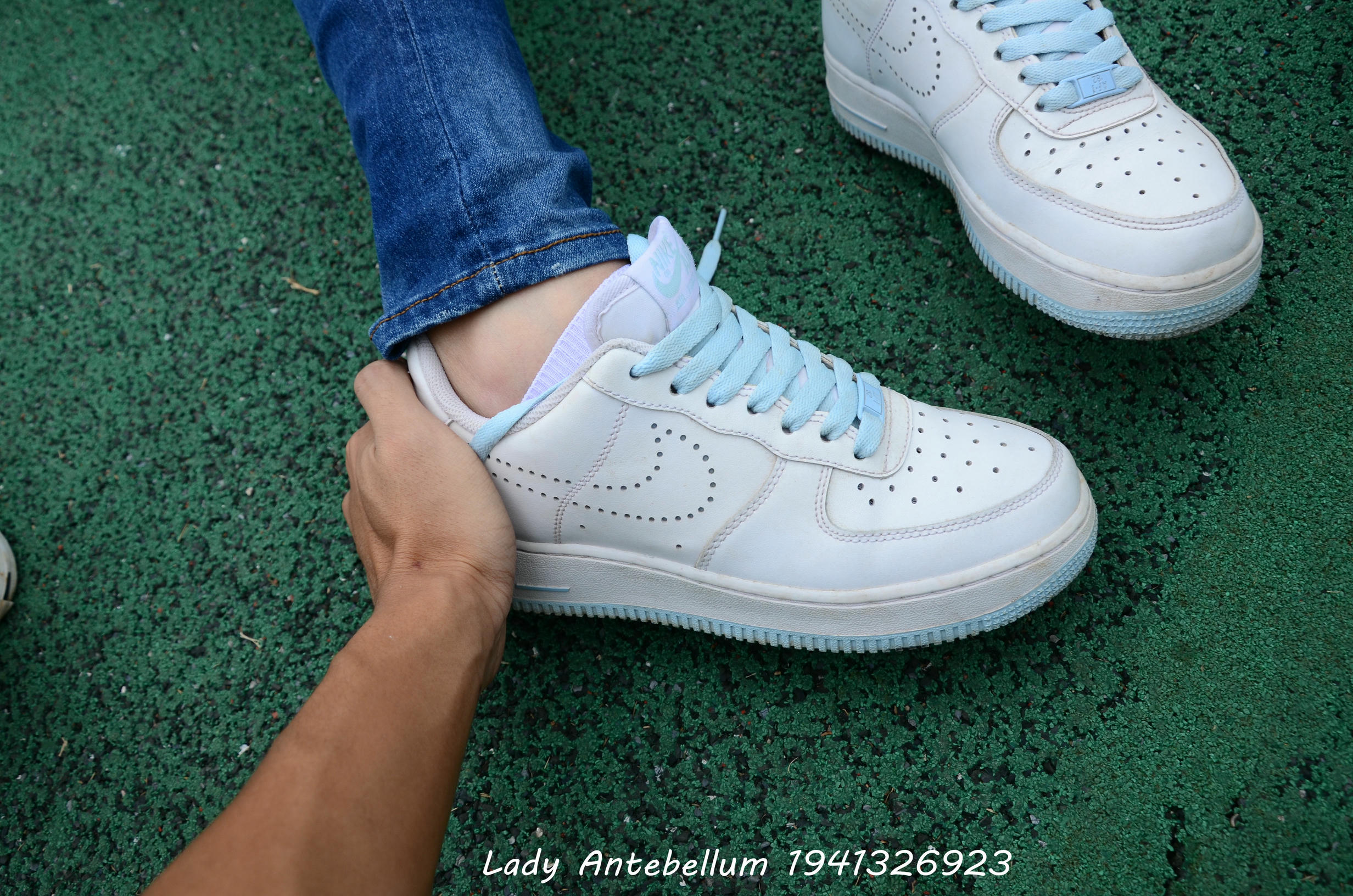 [战前女神] 恋足美腿棉袜女神级摄影套图 011 [113P-283MB]_第2集