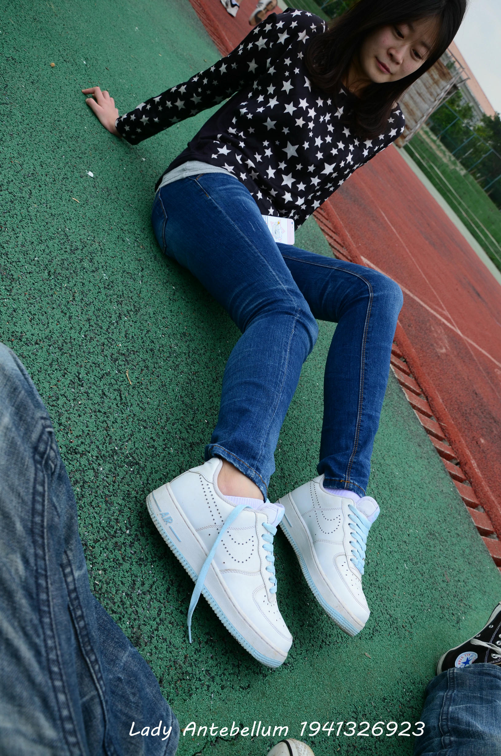 [战前女神] 恋足美腿棉袜女神级摄影套图 011 [113P-283MB]_第2集