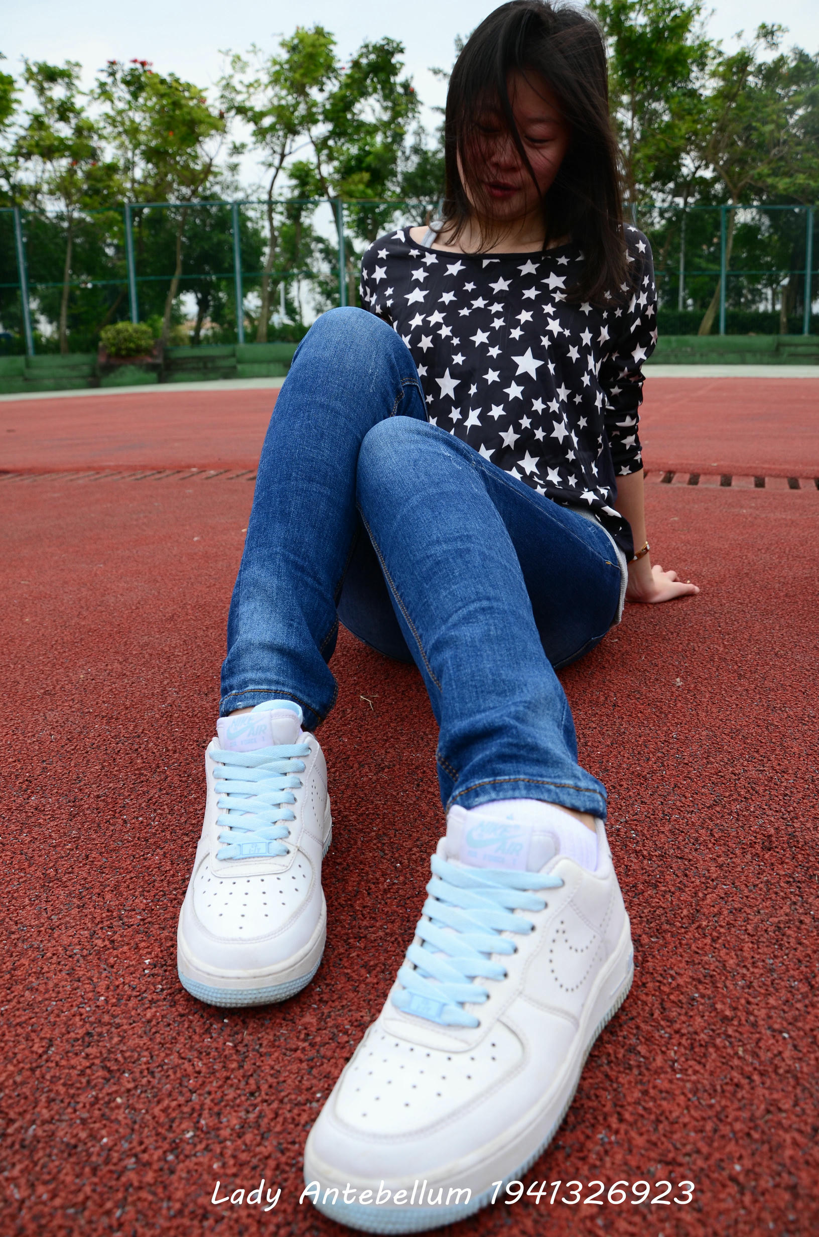 [战前女神] 恋足美腿棉袜女神级摄影套图 011 [113P-283MB]_第1集