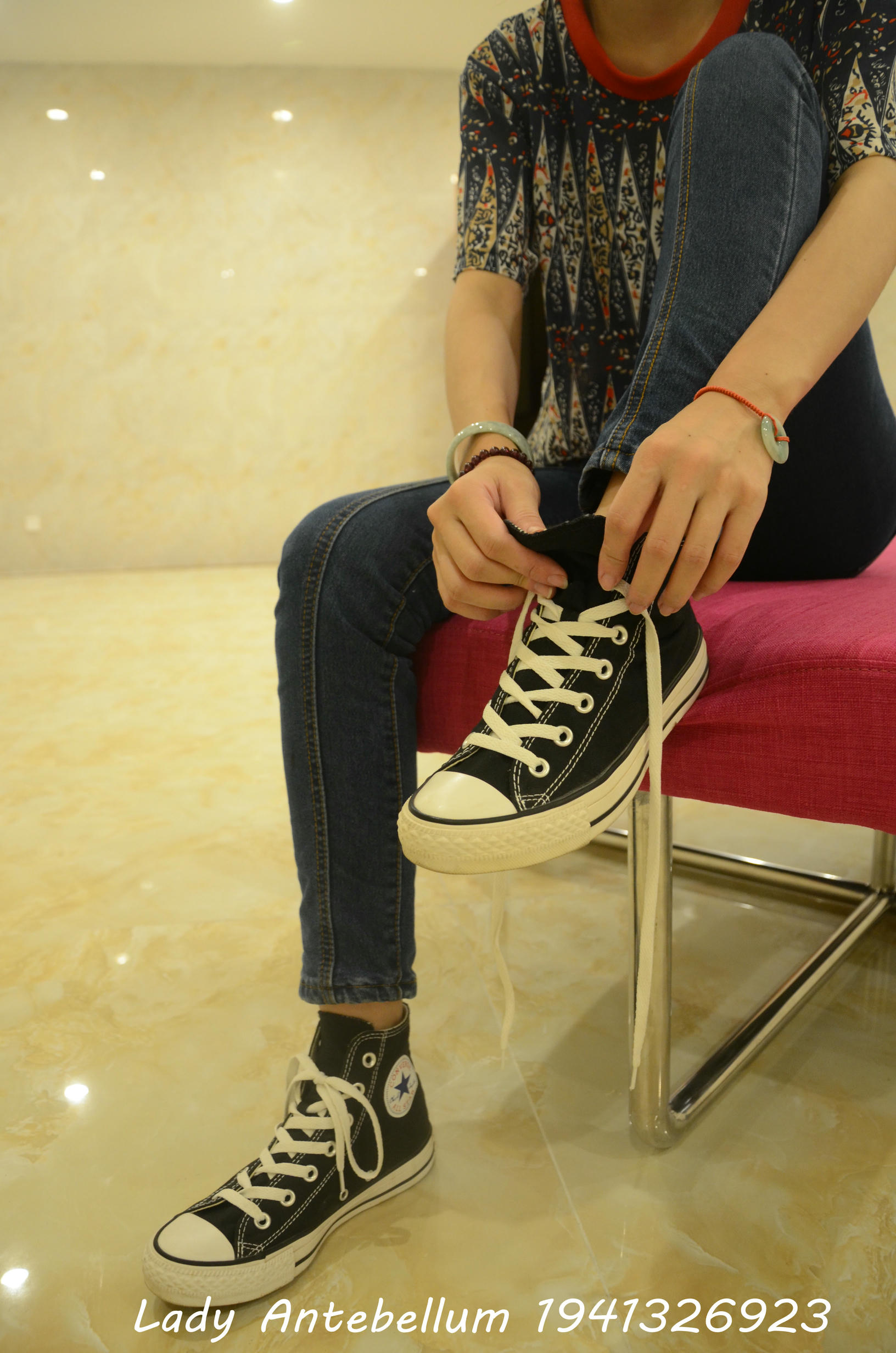 [战前女神] 恋足美腿棉袜女神级摄影套图 110 [115P+277M]_第1集