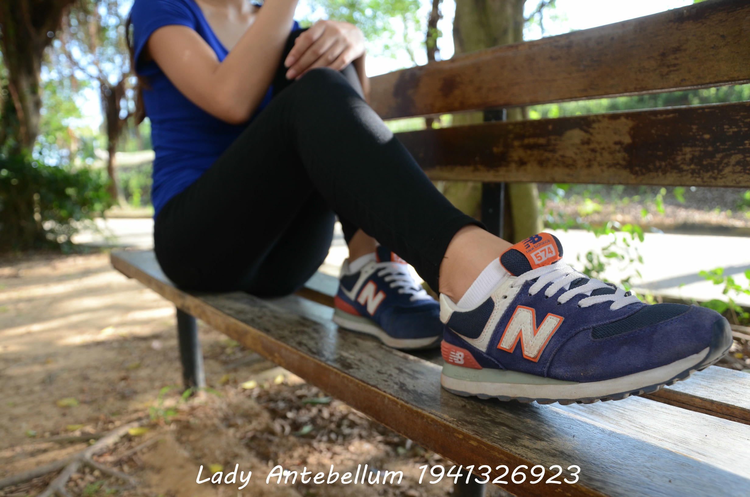 [战前女神] 恋足美腿棉袜女神级摄影套图 113 [102P+187M]_第1集