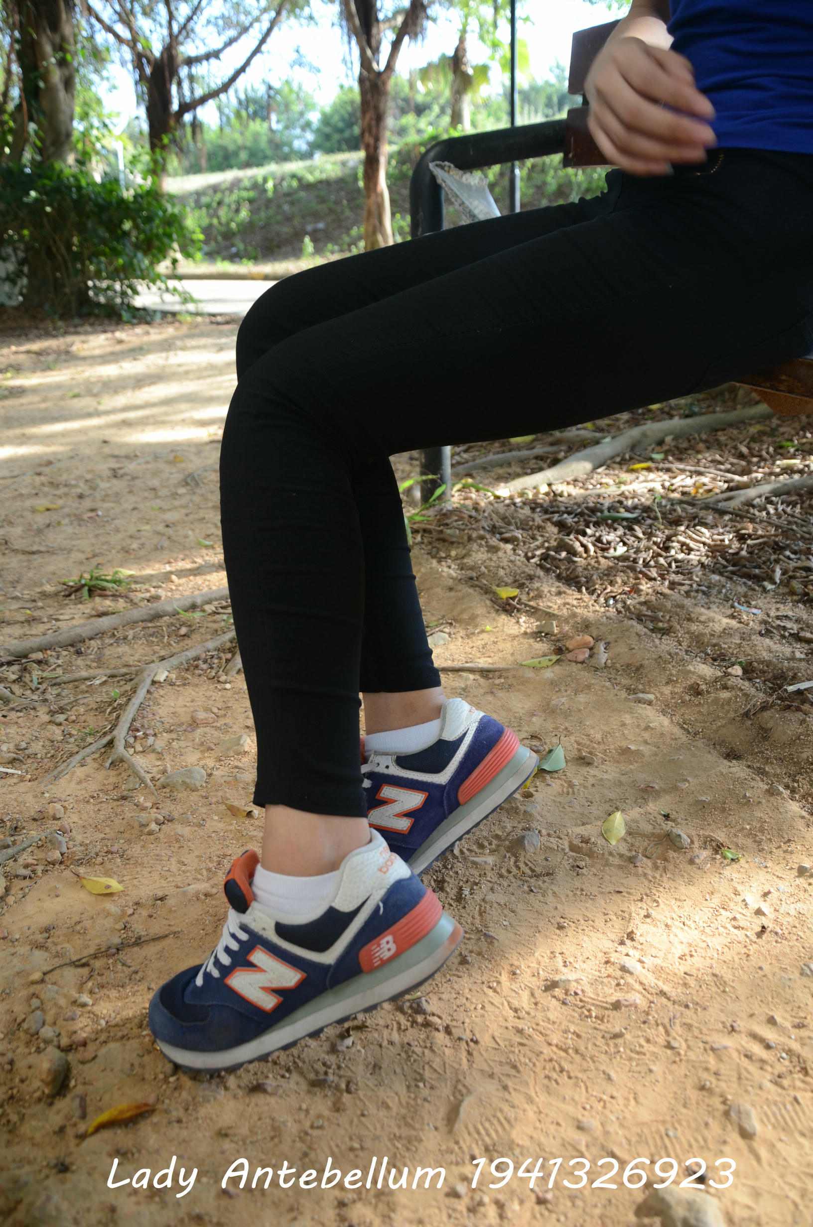 [战前女神] 恋足美腿棉袜女神级摄影套图 113 [102P+187M]_第1集