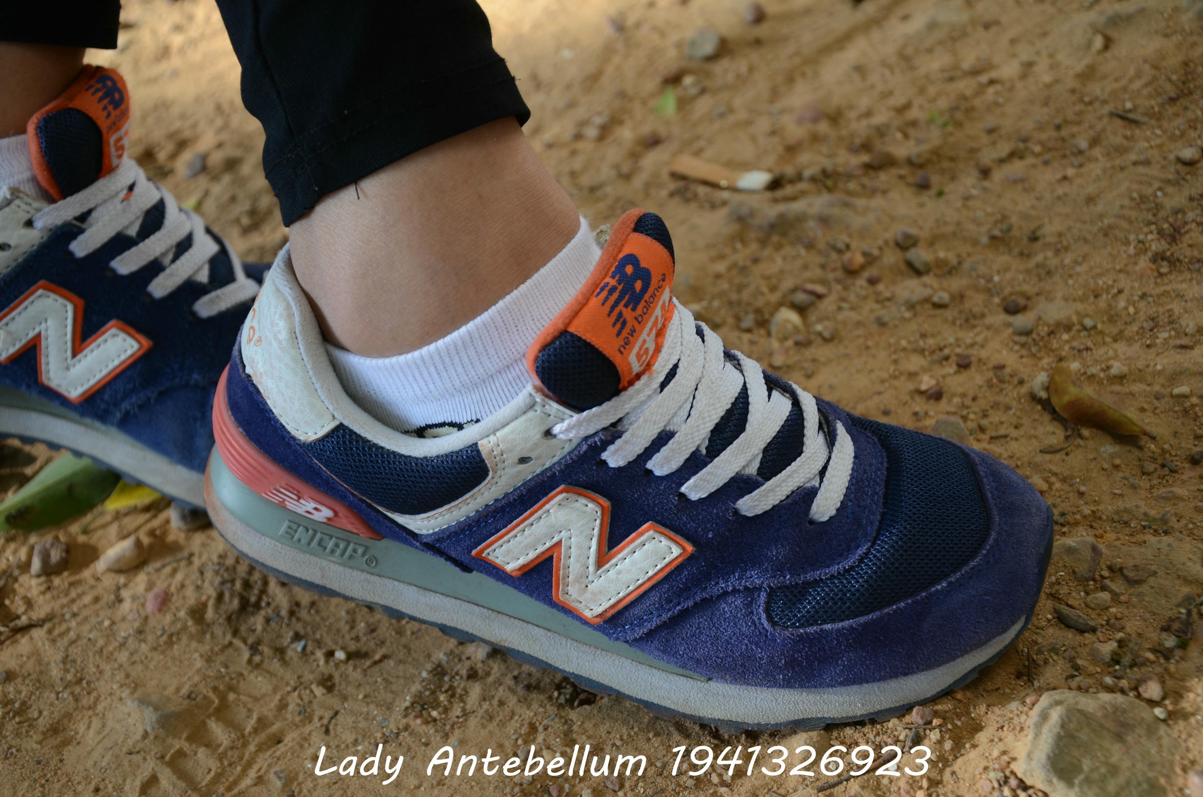 [战前女神] 恋足美腿棉袜女神级摄影套图 113 [102P+187M]_第1集