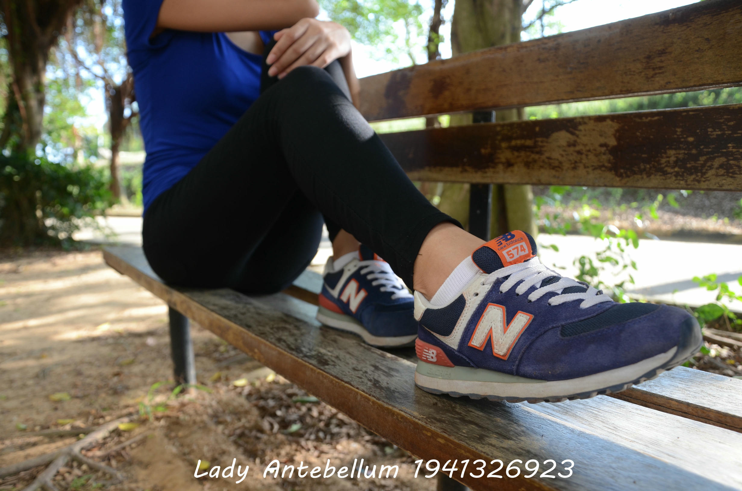 [战前女神] 恋足美腿棉袜女神级摄影套图 113 [102P+187M]_第1集