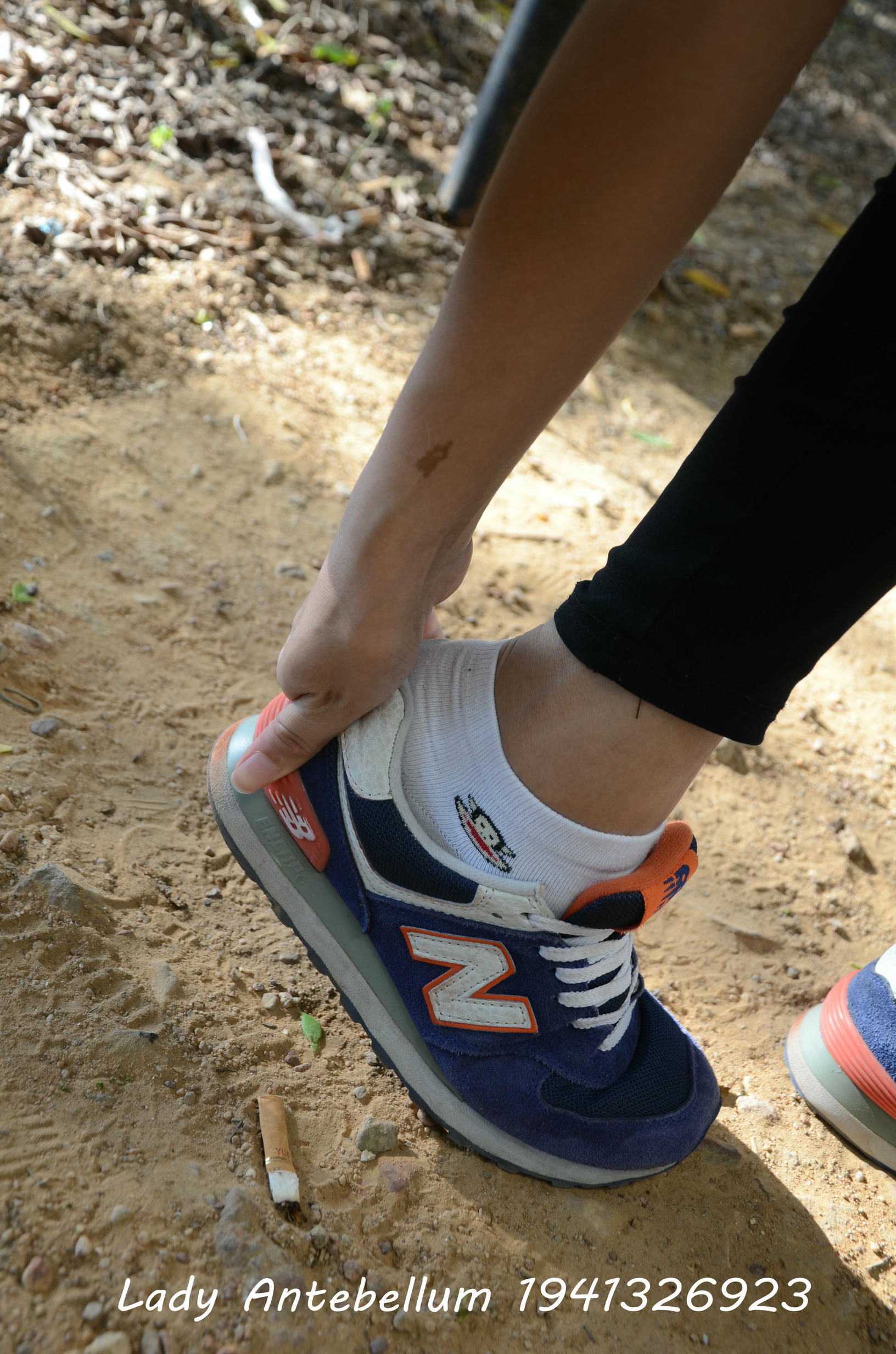 [战前女神] 恋足美腿棉袜女神级摄影套图 113 [102P+187M]_第2集