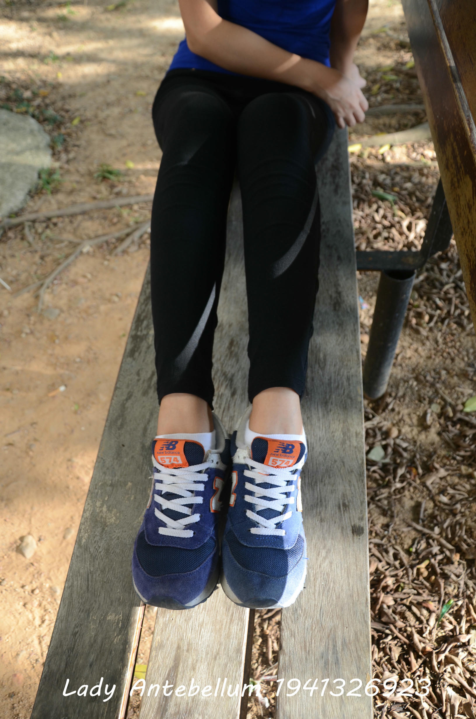 [战前女神] 恋足美腿棉袜女神级摄影套图 113 [102P+187M]_第1集