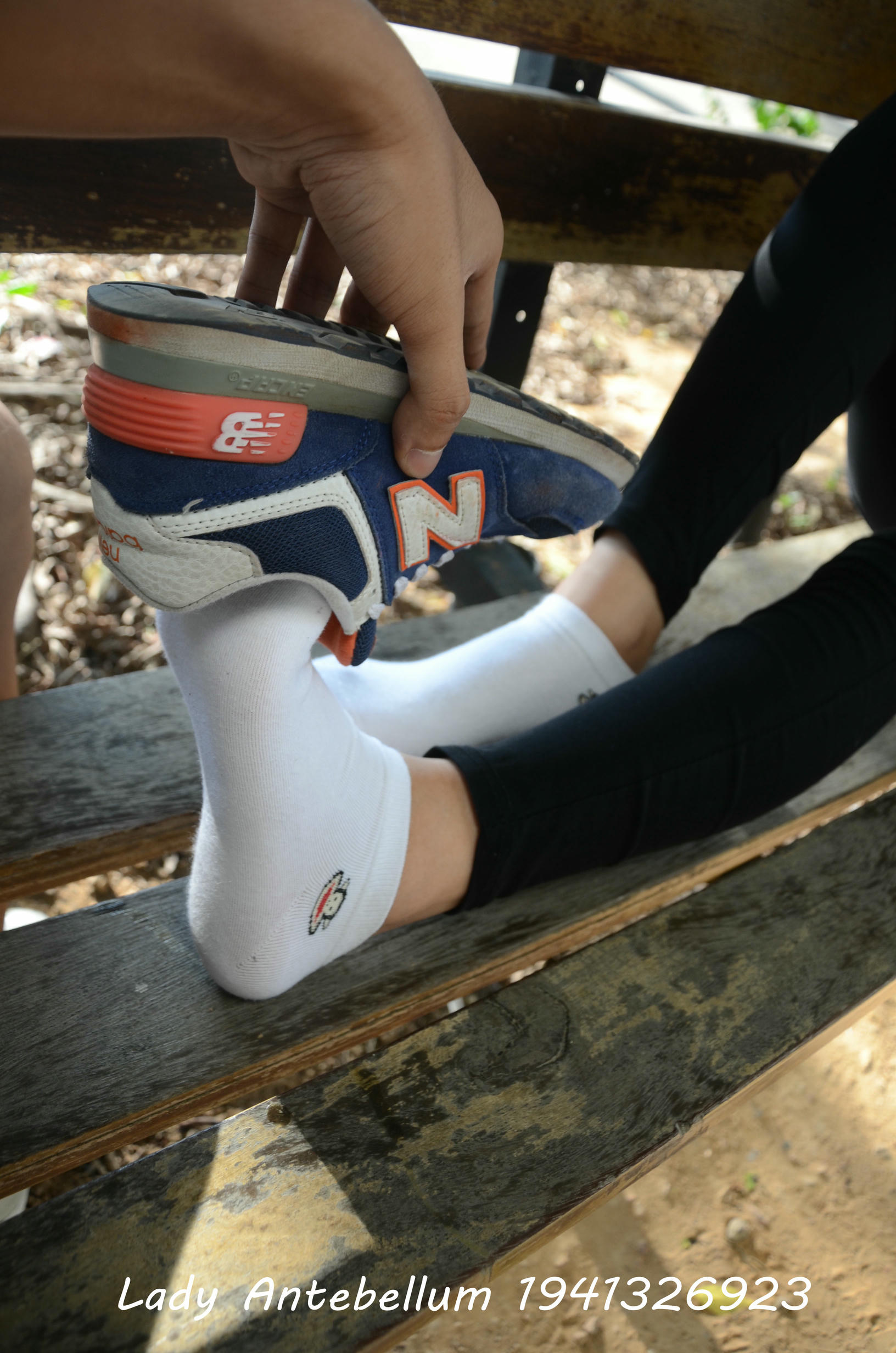 [战前女神] 恋足美腿棉袜女神级摄影套图 113 [102P+187M]_第3集