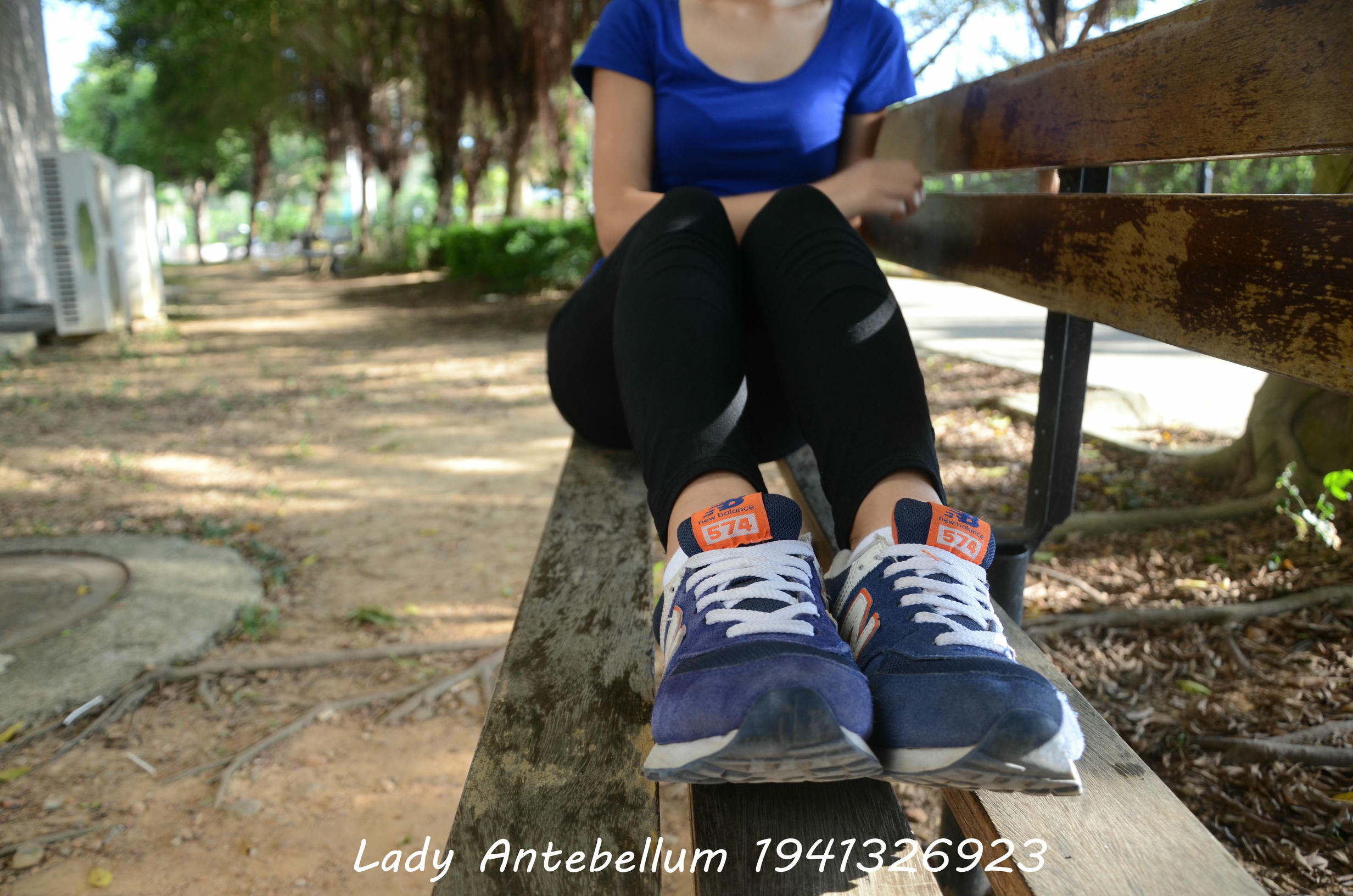 [战前女神] 恋足美腿棉袜女神级摄影套图 113 [102P+187M]_第1集