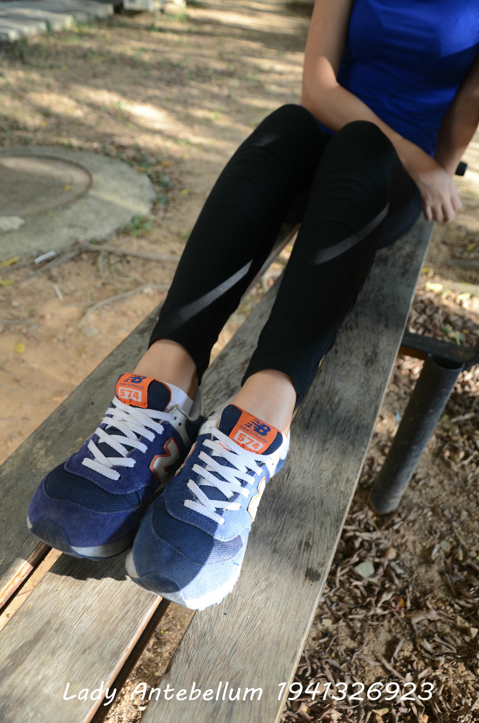 [战前女神] 恋足美腿棉袜女神级摄影套图 113 [102P+187M]_第1集