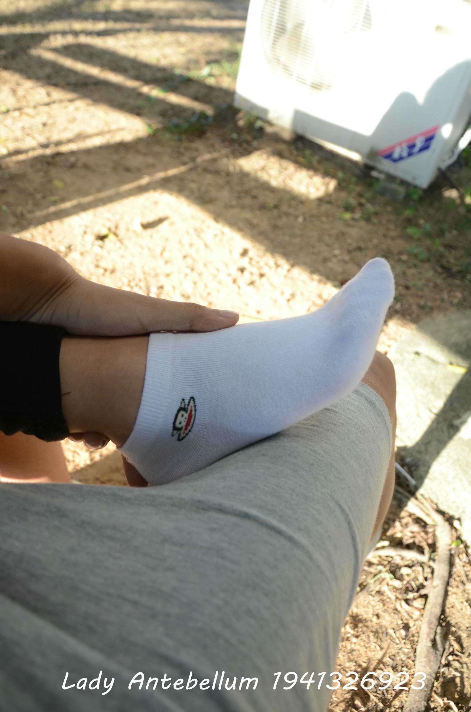 [战前女神] 恋足美腿棉袜女神级摄影套图 113 [102P+187M]_第5集