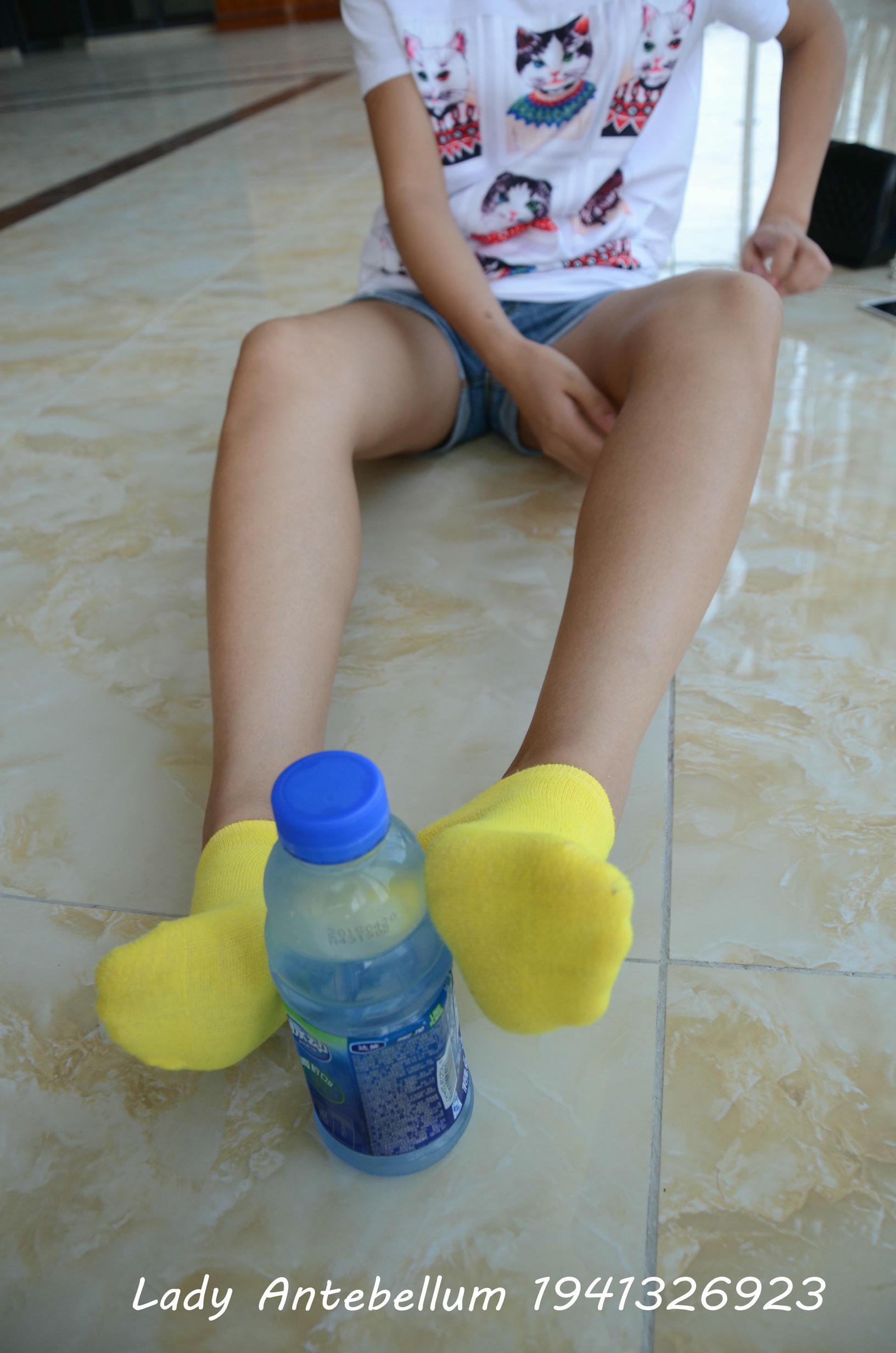 [战前女神] 恋足美腿棉袜女神级摄影套图 114 [114P+140M]_第4集